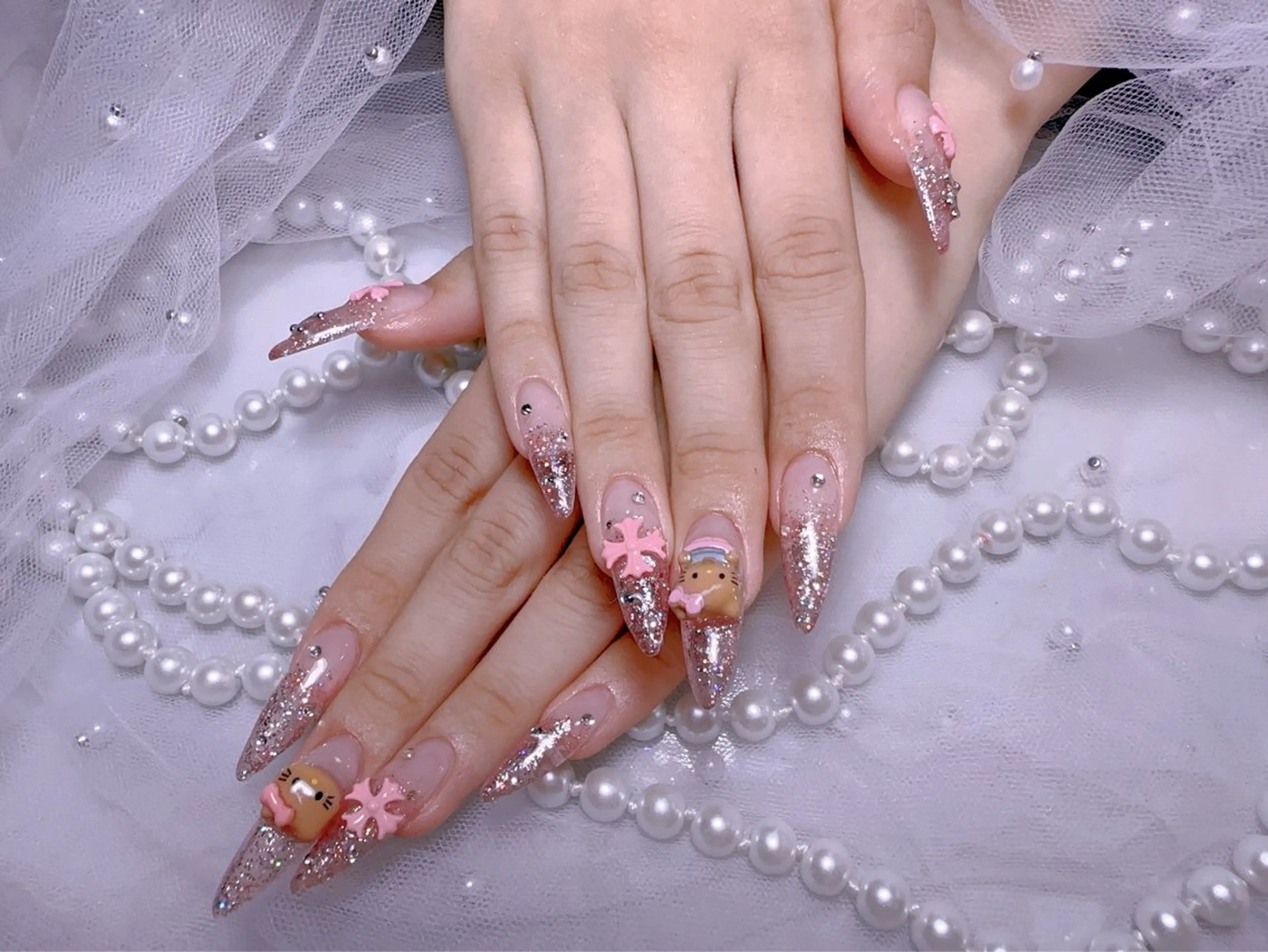 ネイル 長さ出し ラメ(グリッター) ラメグラデーション ネイルチップ ハンドネイル You&Me Miyuのネイルデザイン