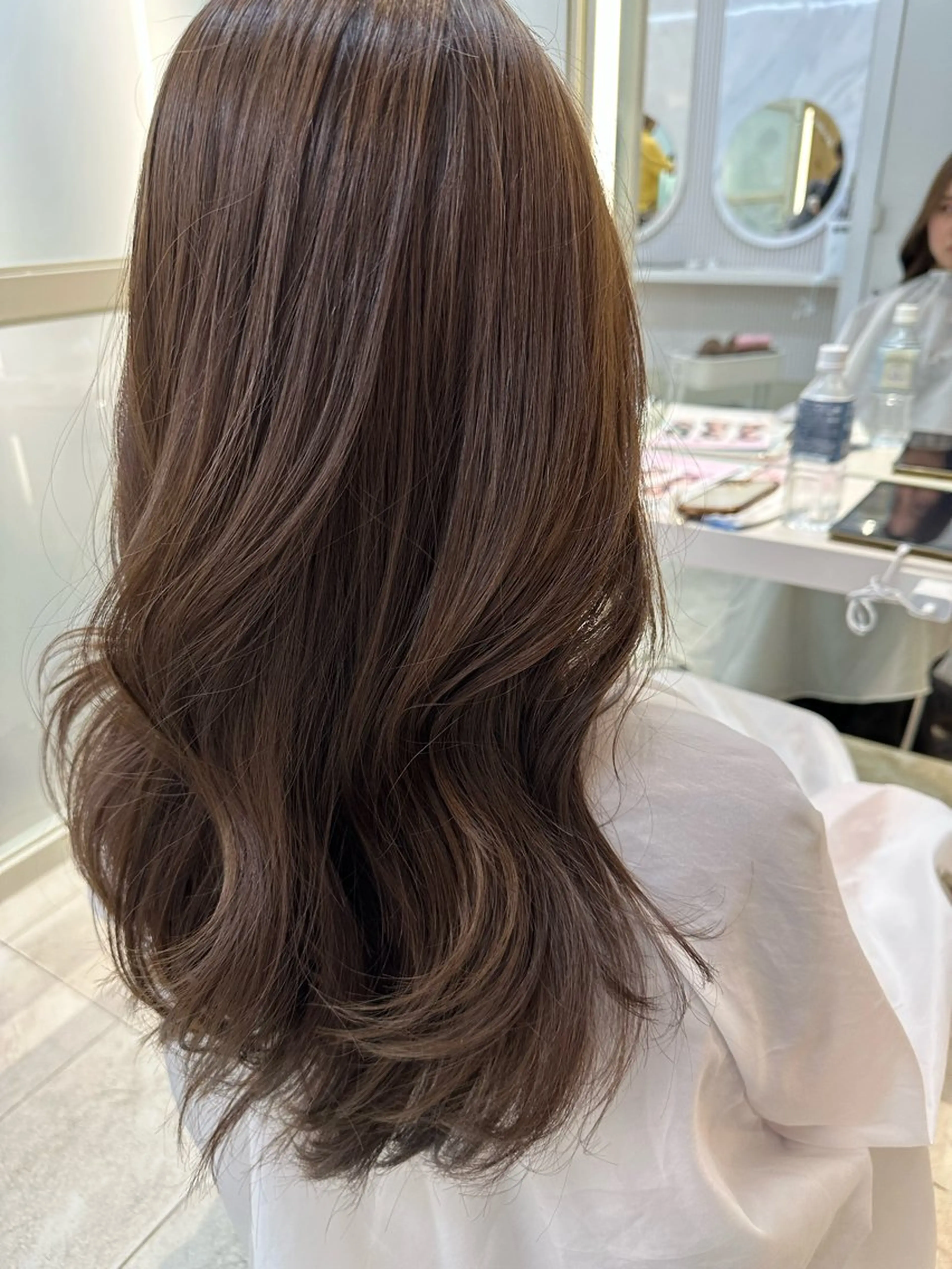 セミロング oto🎀×美髪× シースルー前髪🤍のヘアスタイル