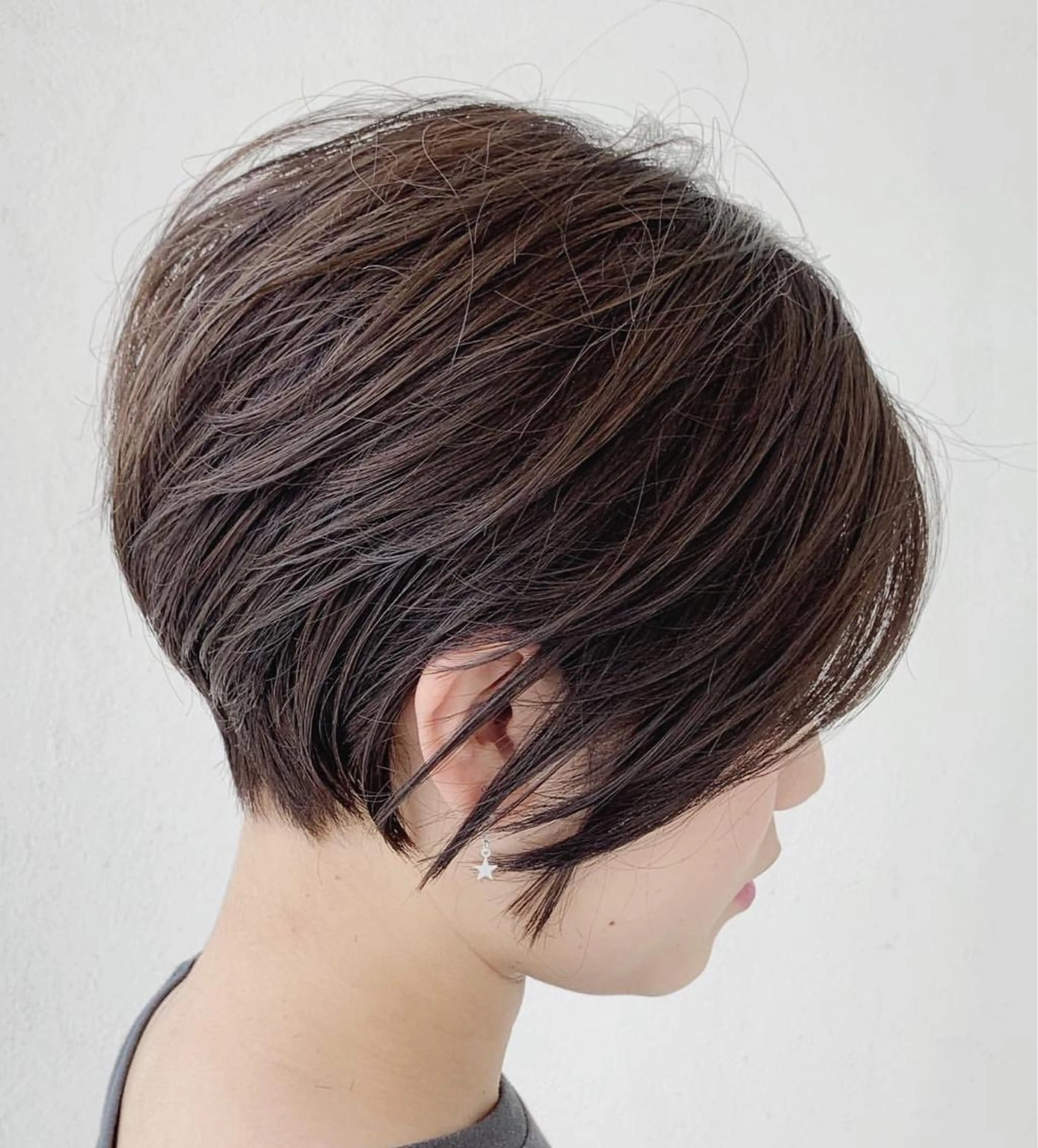 ショート カラー ハイライトカラー 外国人風カラー ハイライト salon m ni サロンマーニ所属・久保田 一のヘアスタイル