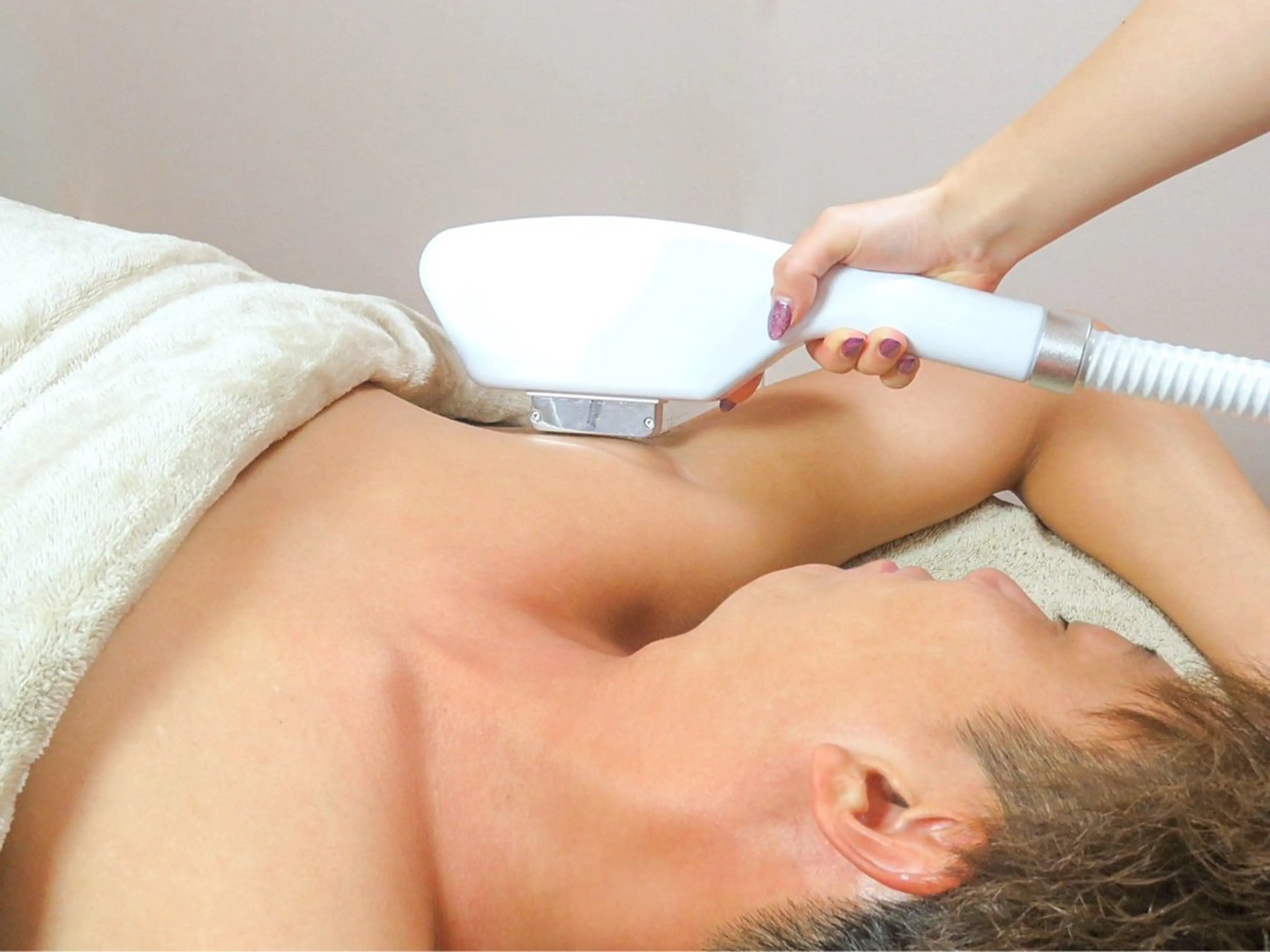 🚹🫧メンズ全身脱毛🫧顔&VIO込！！の写真