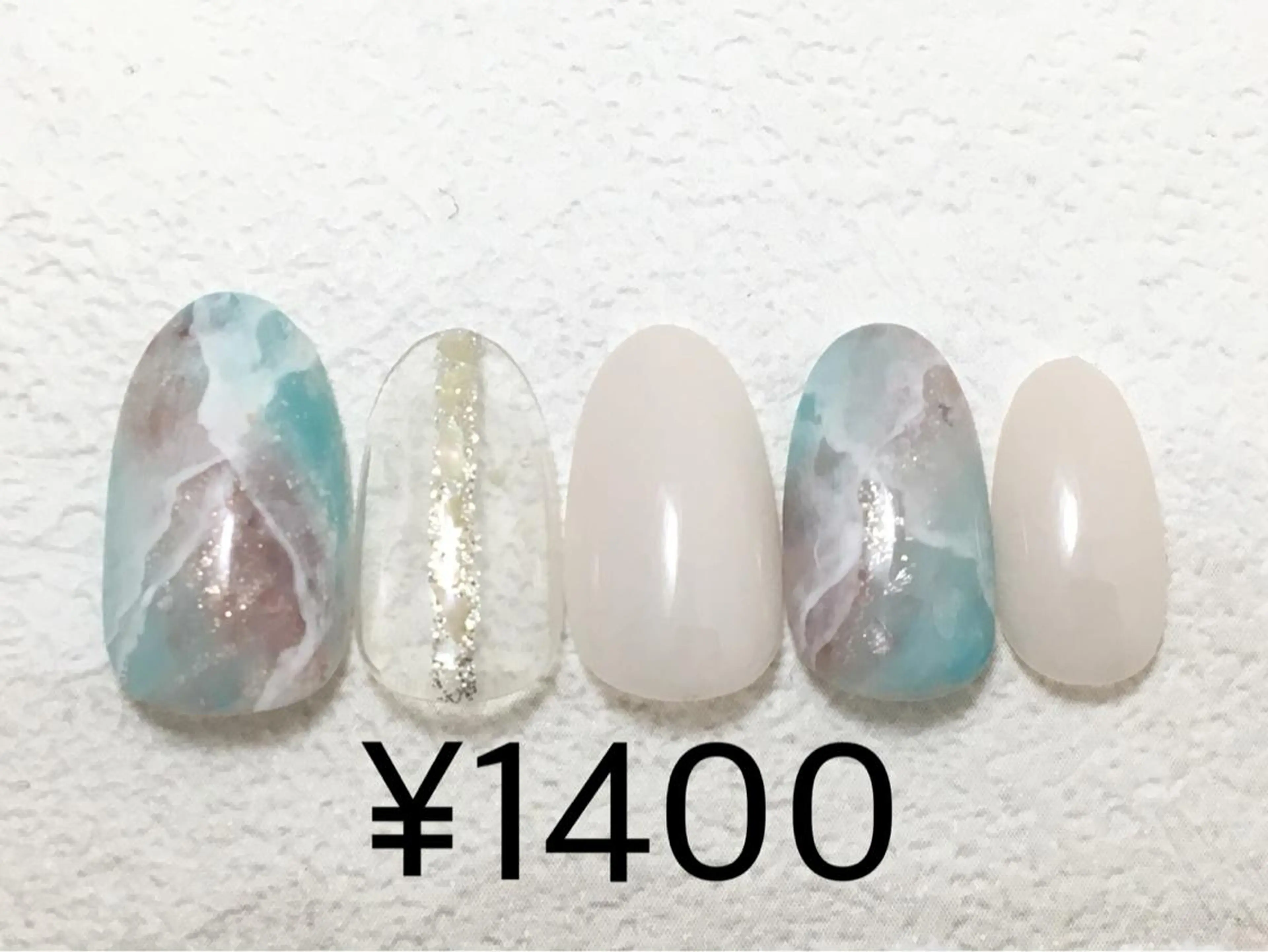 ネイル 株式会社JUEGO .○°のネイルデザイン