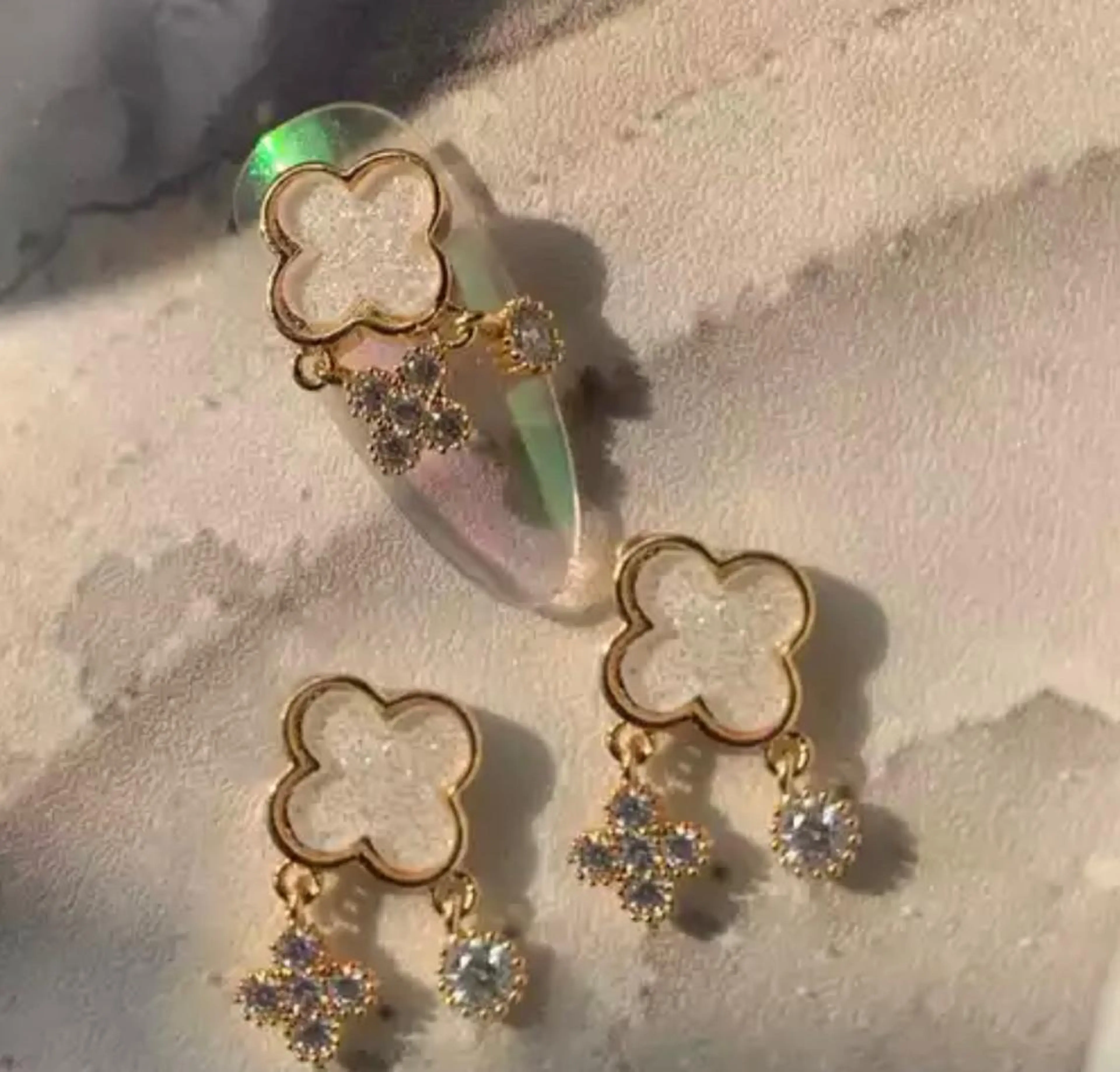 ネイル 「Honey NAIL新宿店」所属・Honey スカルプ専門店のネイルデザイン