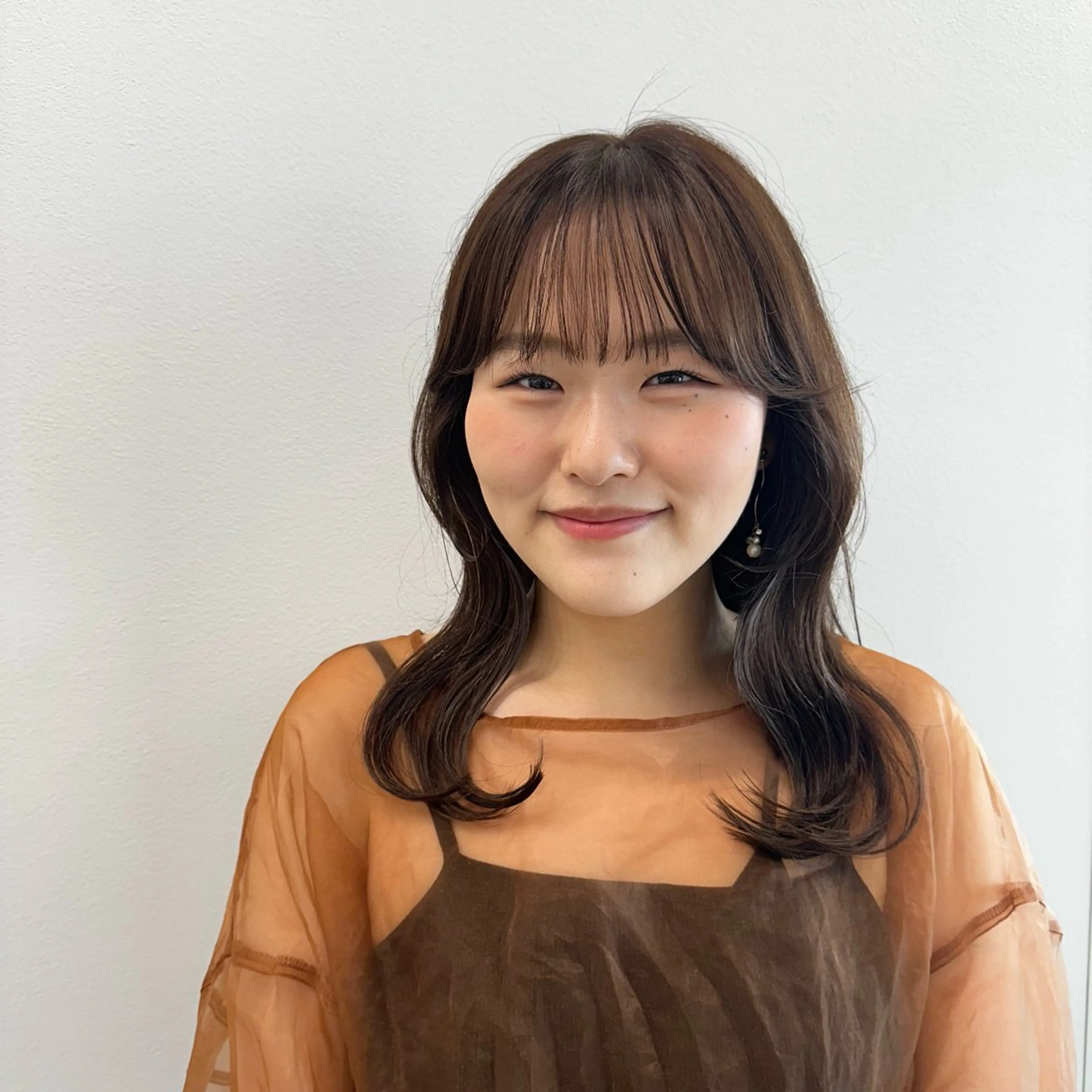 ミディアム カラー カット ヘアカラー トリートメント 韓国/ヘアアレンジ/ 髪質改善/夏美のヘアスタイル