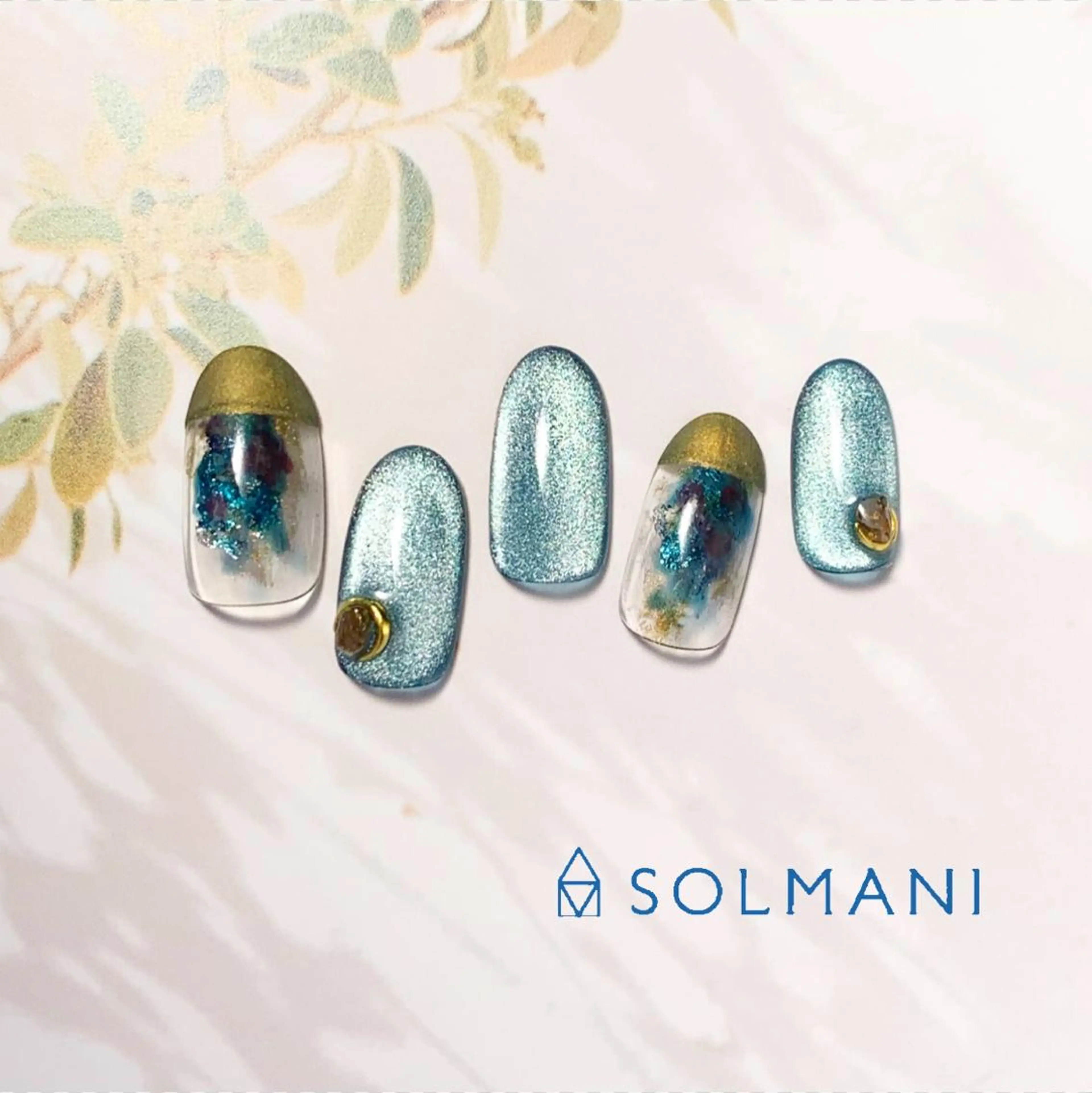 ネイル マグネットネイル ニュアンスネイル SOLMANI 予約担当のネイルデザイン