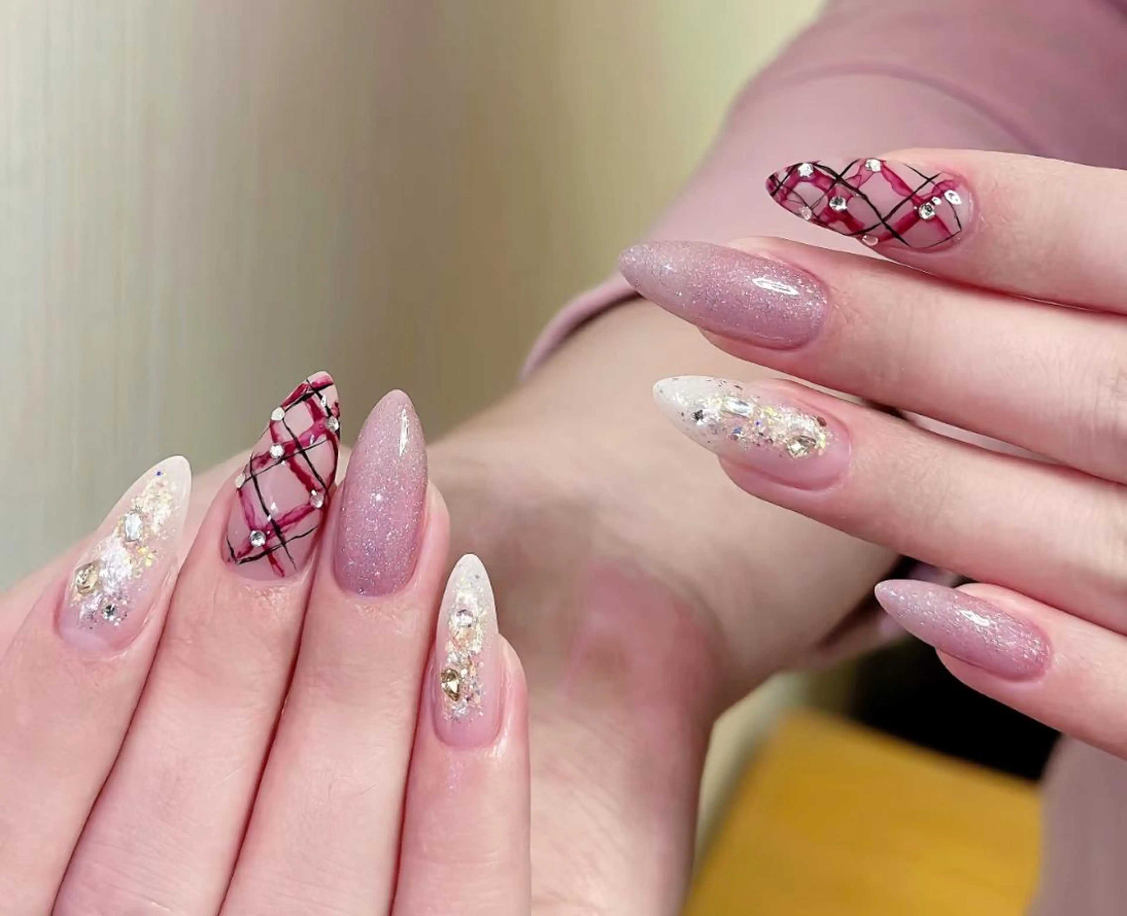 ネイル ハンドネイル 🎀 NaNa_nailのネイルデザイン