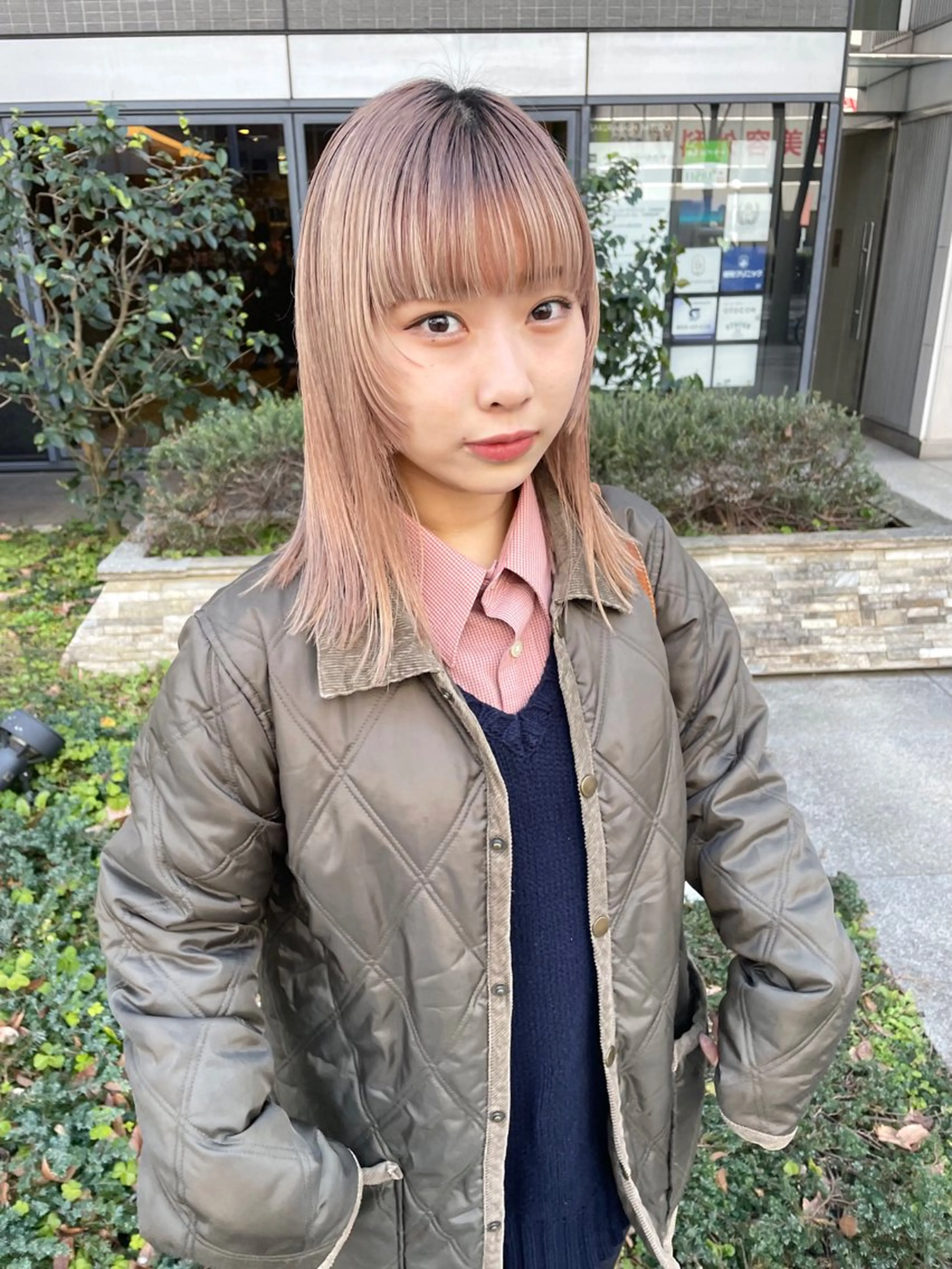 ミディアム カラー パーマ ヘアアレンジ メンズ メンズハイトーン ハイトーンカラー カット ヘアカラー トリートメント tatsumi/ボブ ウルフ/レイヤーのヘアスタイル