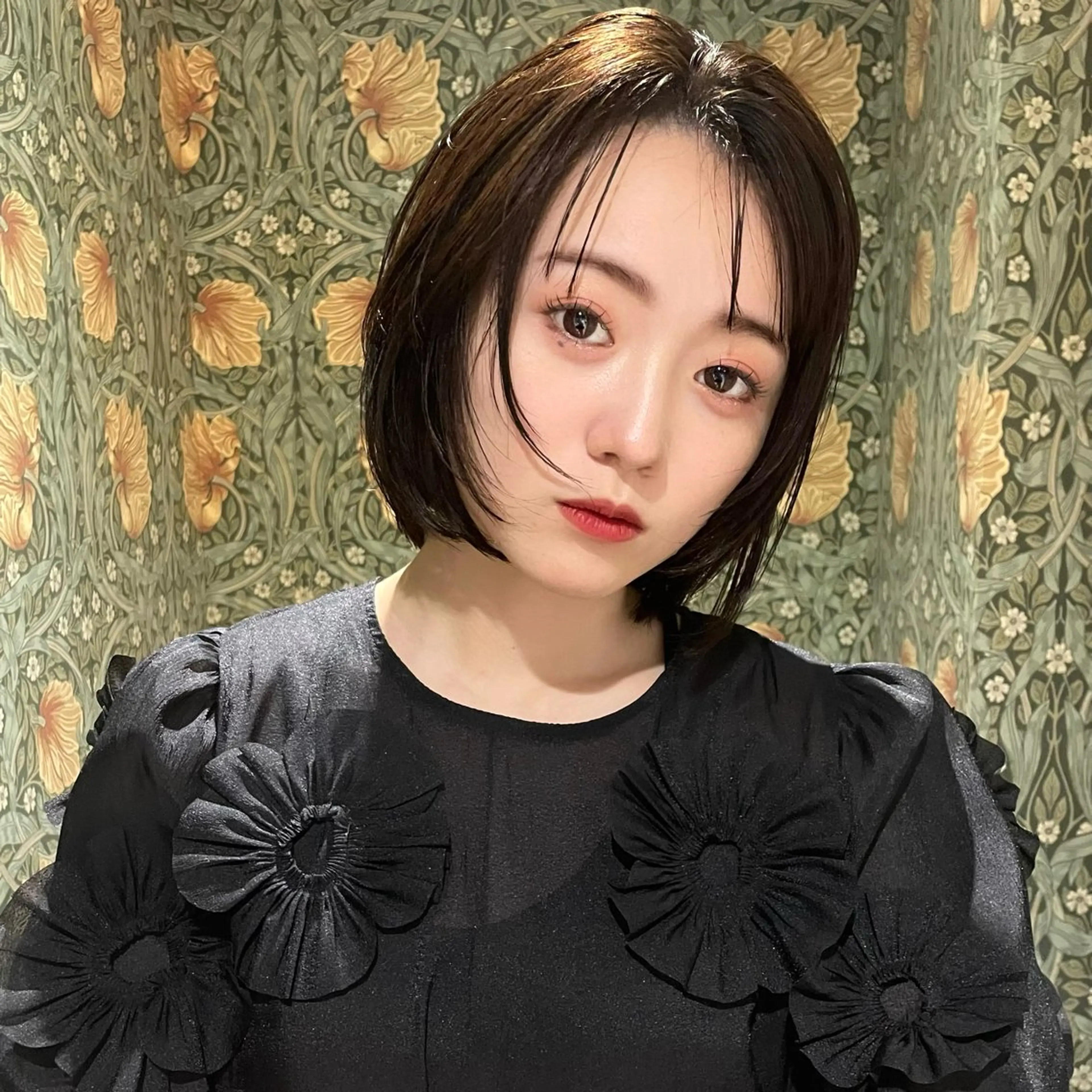 ショート ボブレイヤー ボブ 顔まわりレイヤー 顔周りカット レイヤーカット ユウナ🎀レイヤー/ 暖色カラーのヘアスタイル