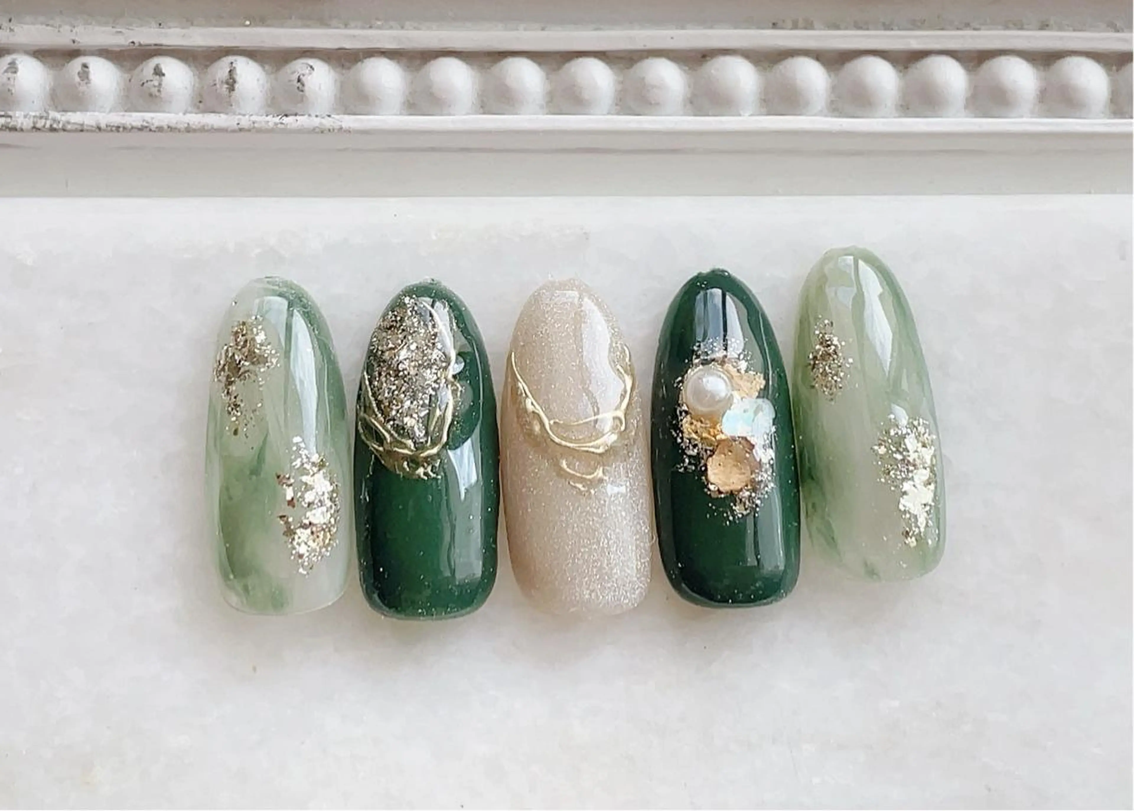 ネイル ジェルネイル キラキラネイル ミラーネイル ニュアンスネイル パラジェル ハンドネイル Satomi  のネイルデザイン