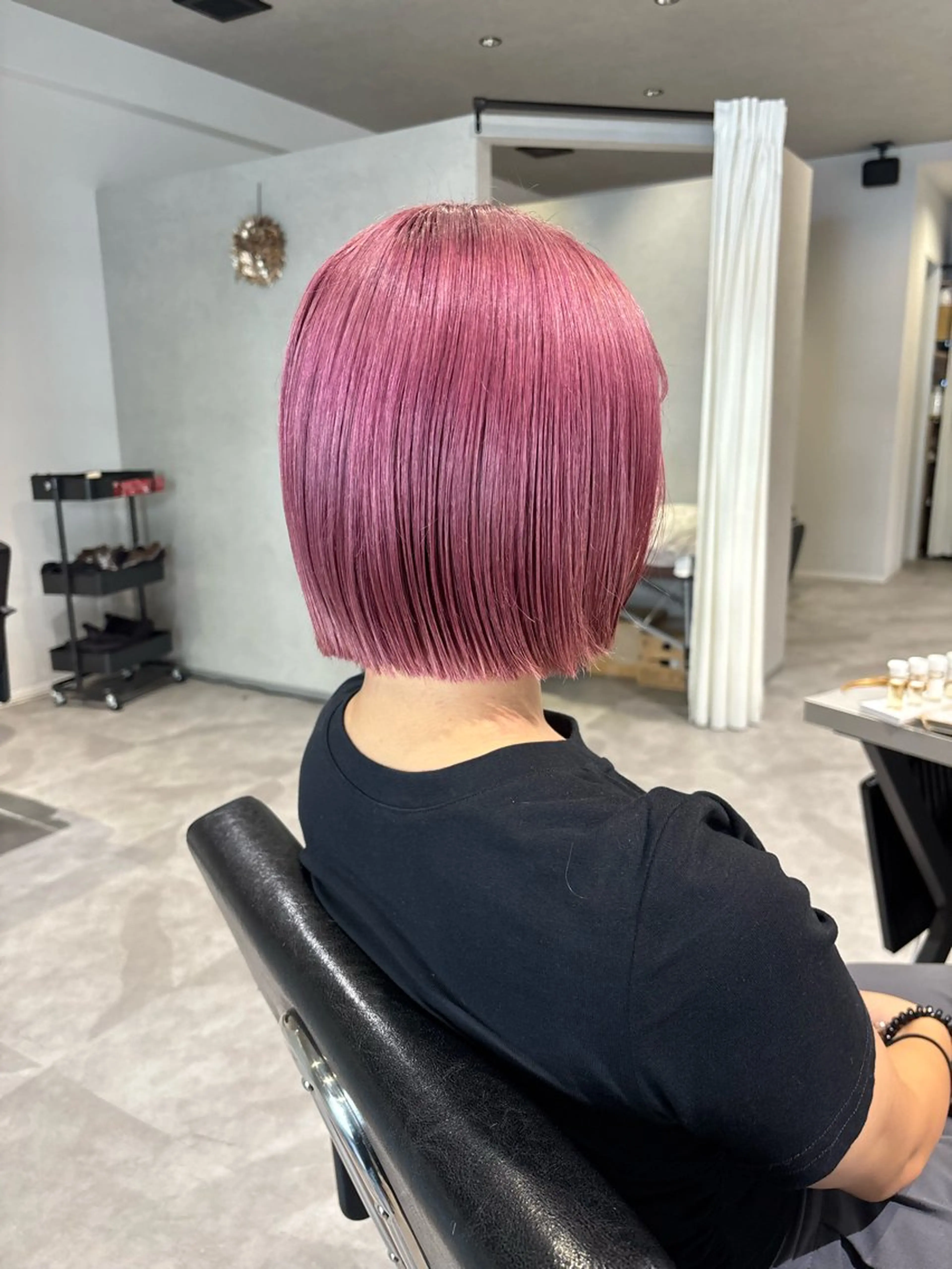 ミディアム ヘアカラー 長尾ゆりの/ボブ/ ベージュ/ハイトーンのヘアスタイル