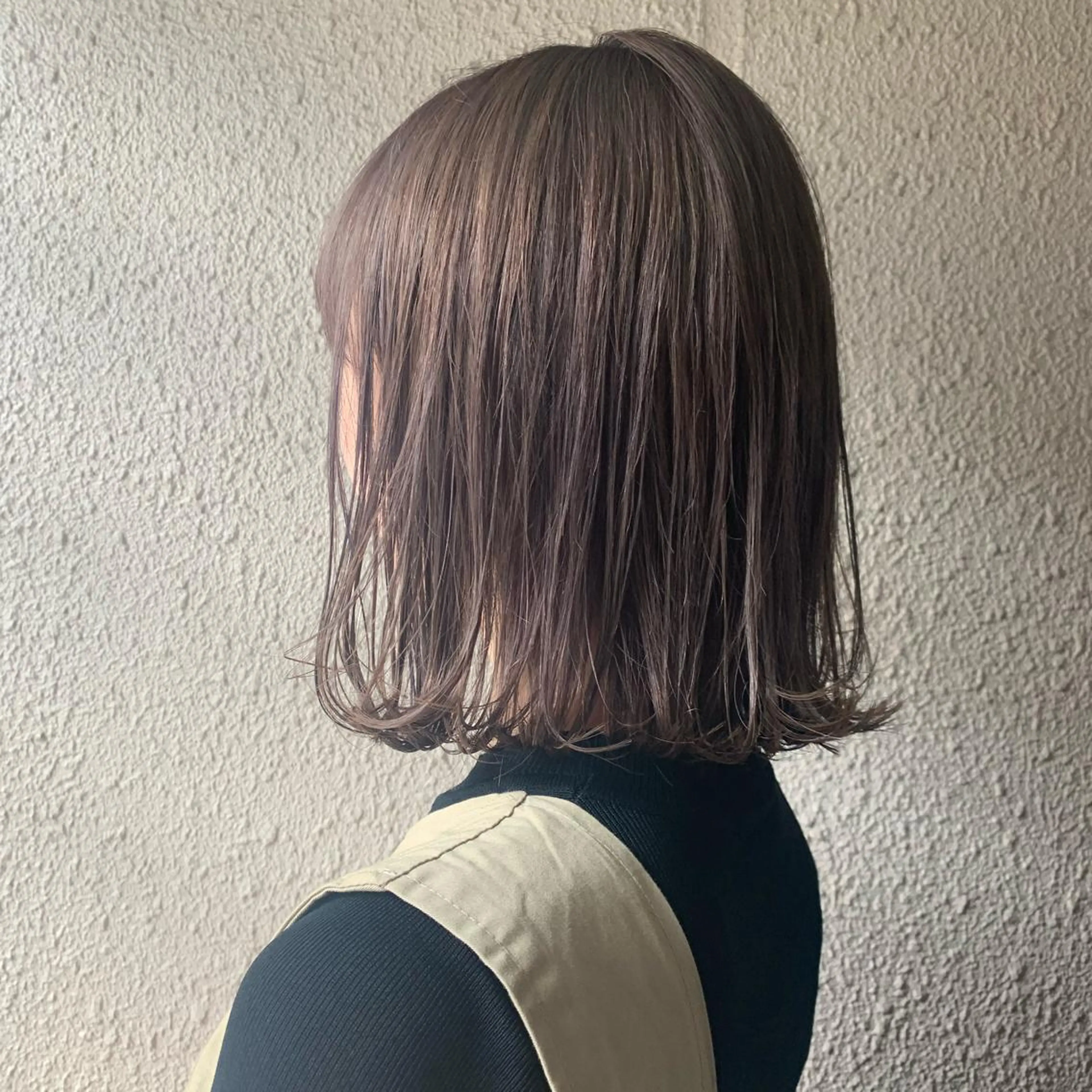 ショート カラー グレージュ chouette/ 根本優希のヘアスタイル