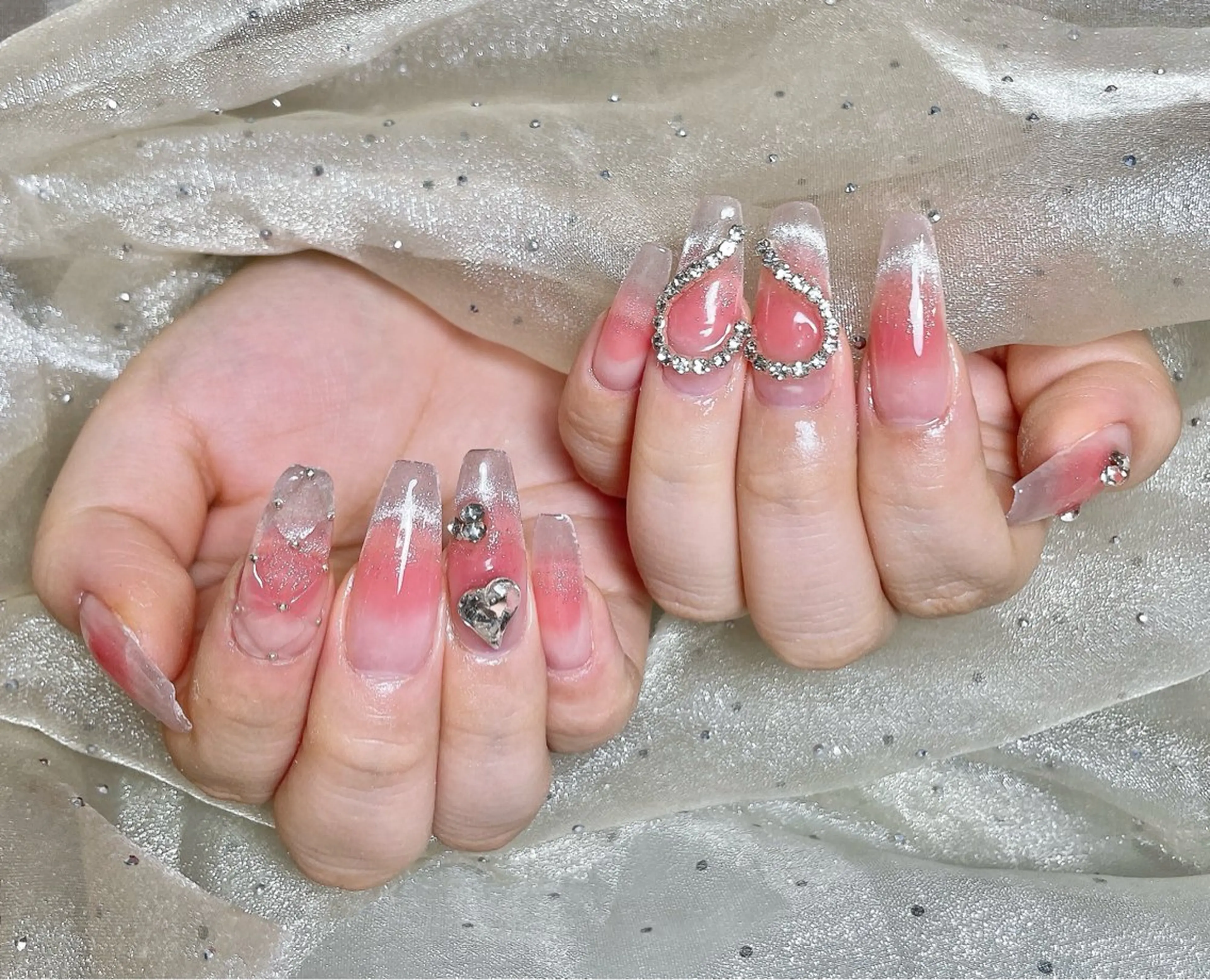 ネイル ハンドネイル ハンドケア モナ& あきのネイルデザイン