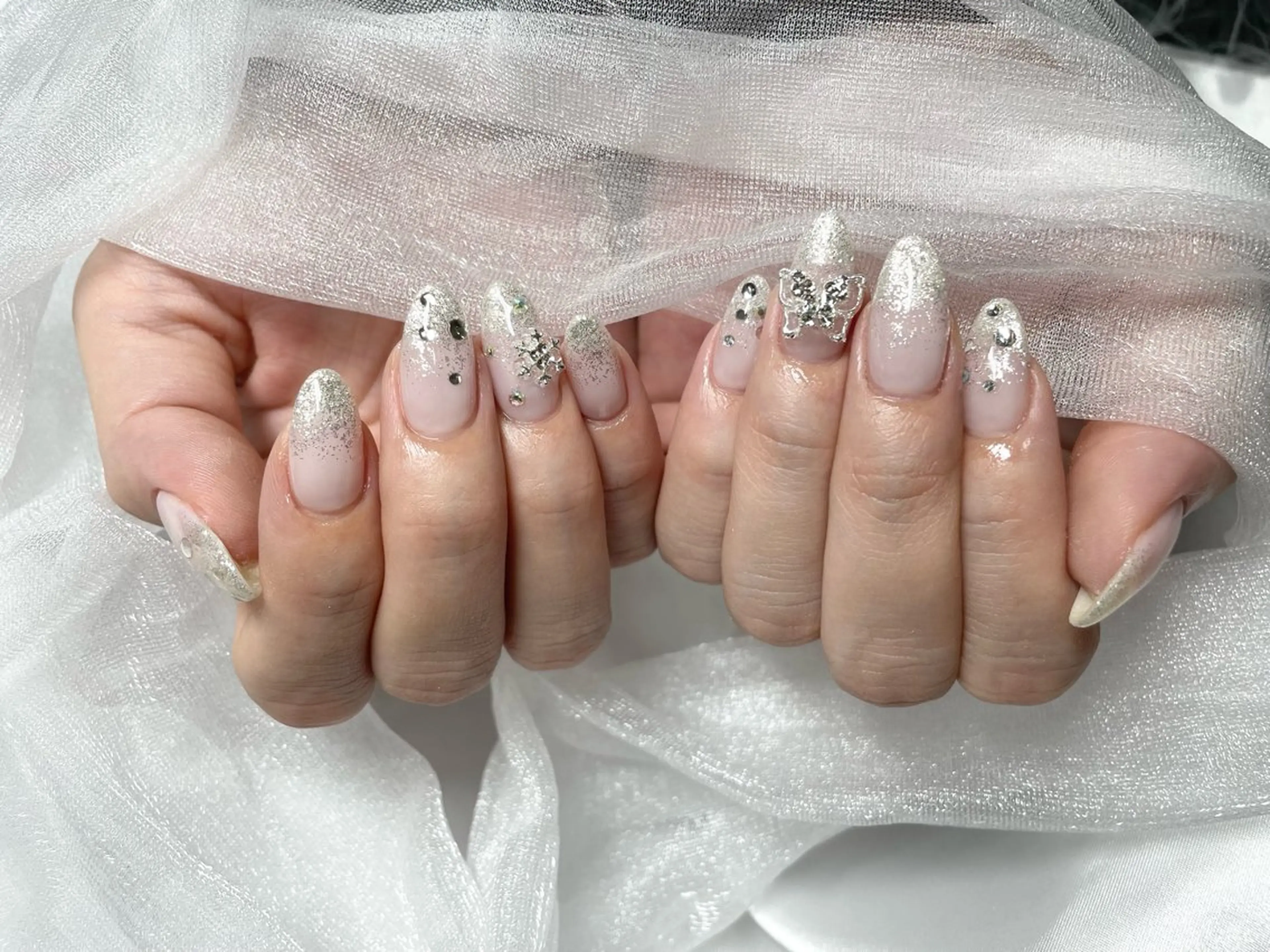 ネイル Roi〈ロワ〉 Minakoのネイルデザイン