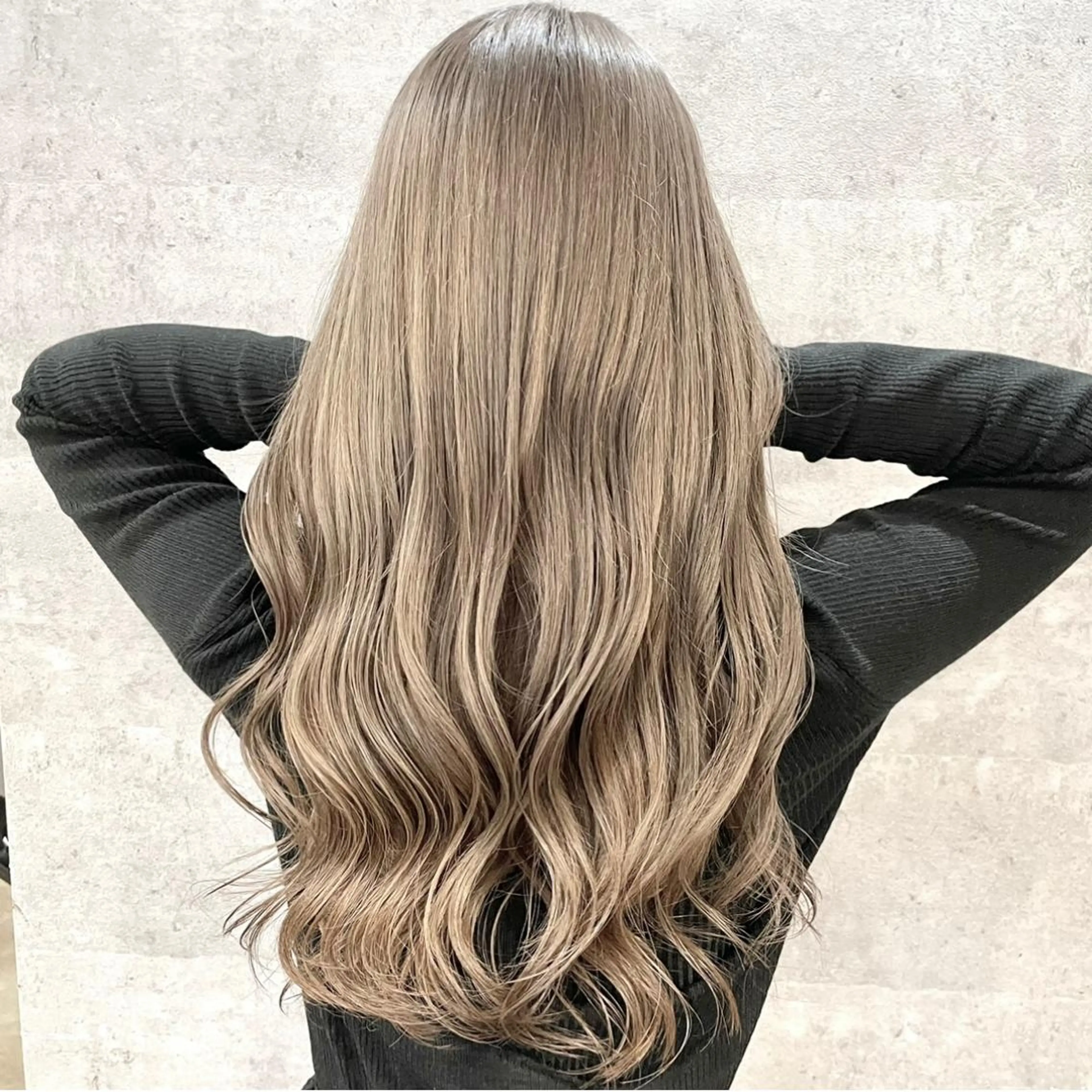 ロング カラー ハイトーンカラー ヘアカラー トリートメント MiL所属・✨ハイトーン✨ 濱田知孝のヘアスタイル