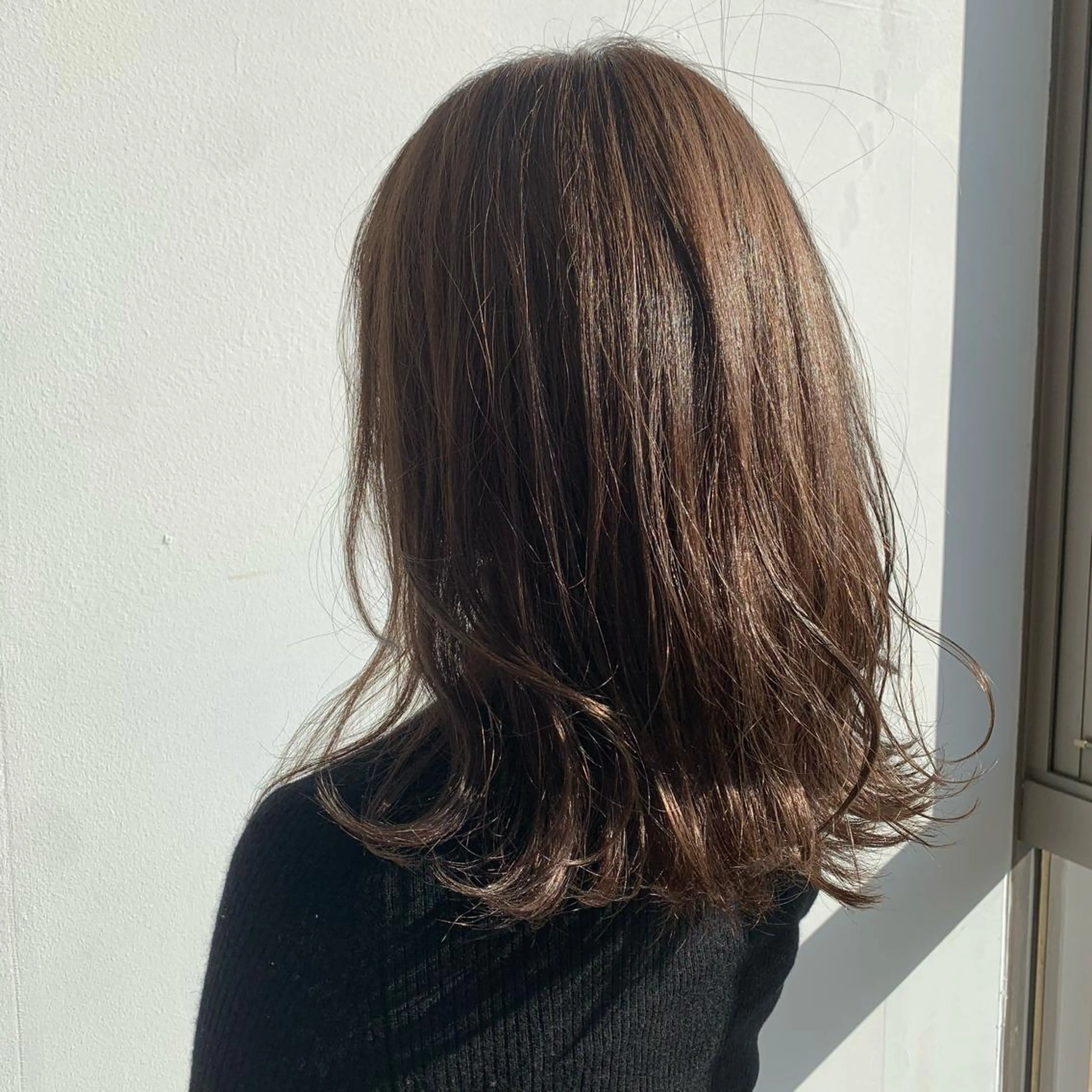 セミロング カラー 似合わせスタイル 岡田勇哉のヘアスタイル