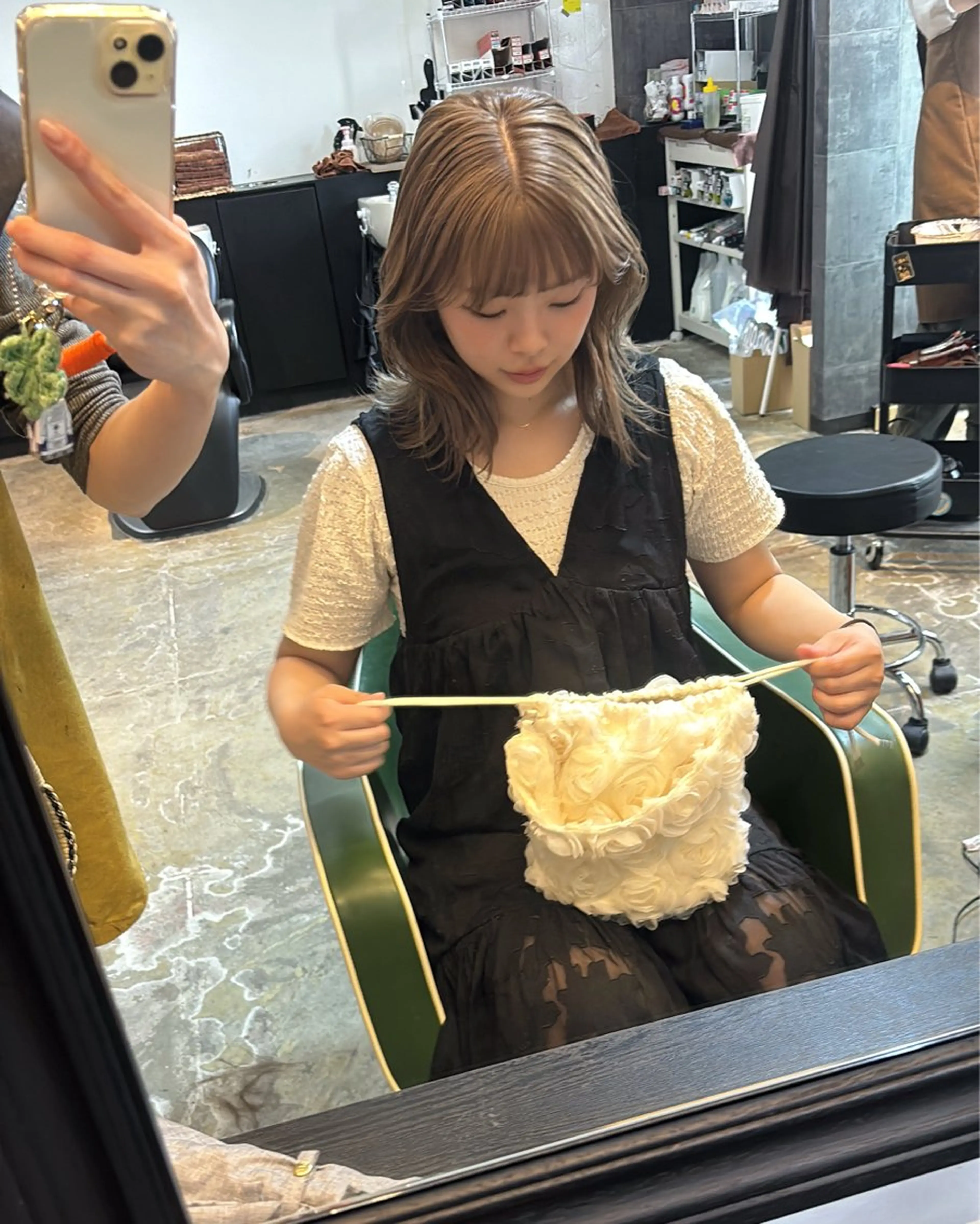 ミディアム カラー ヘアアレンジ 透明感カラー グレージュ 広島/ボブ/レイヤー 🌿‬wakabaのヘアスタイル