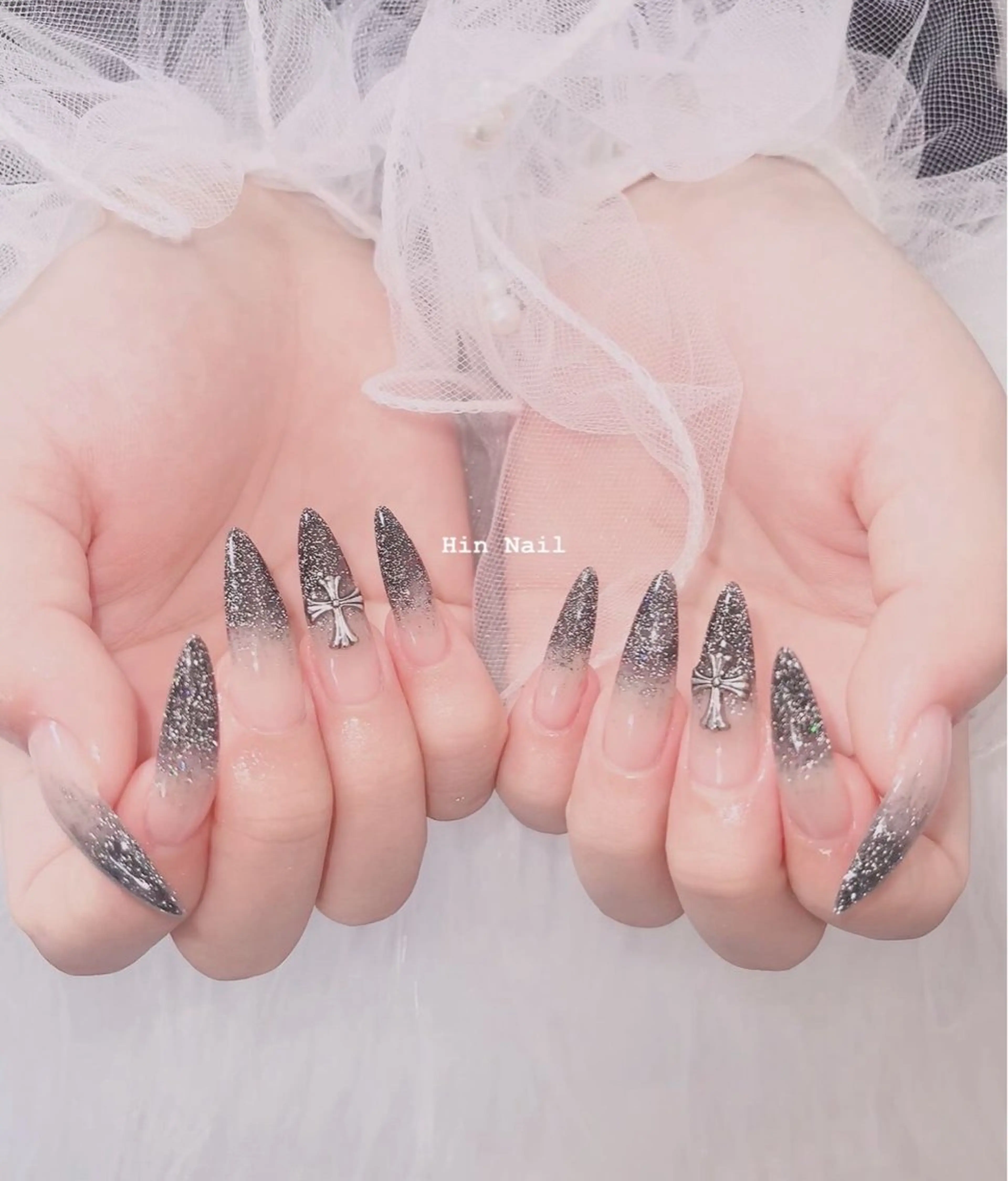 ネイル ハンドネイル HIN NAILのネイルデザイン