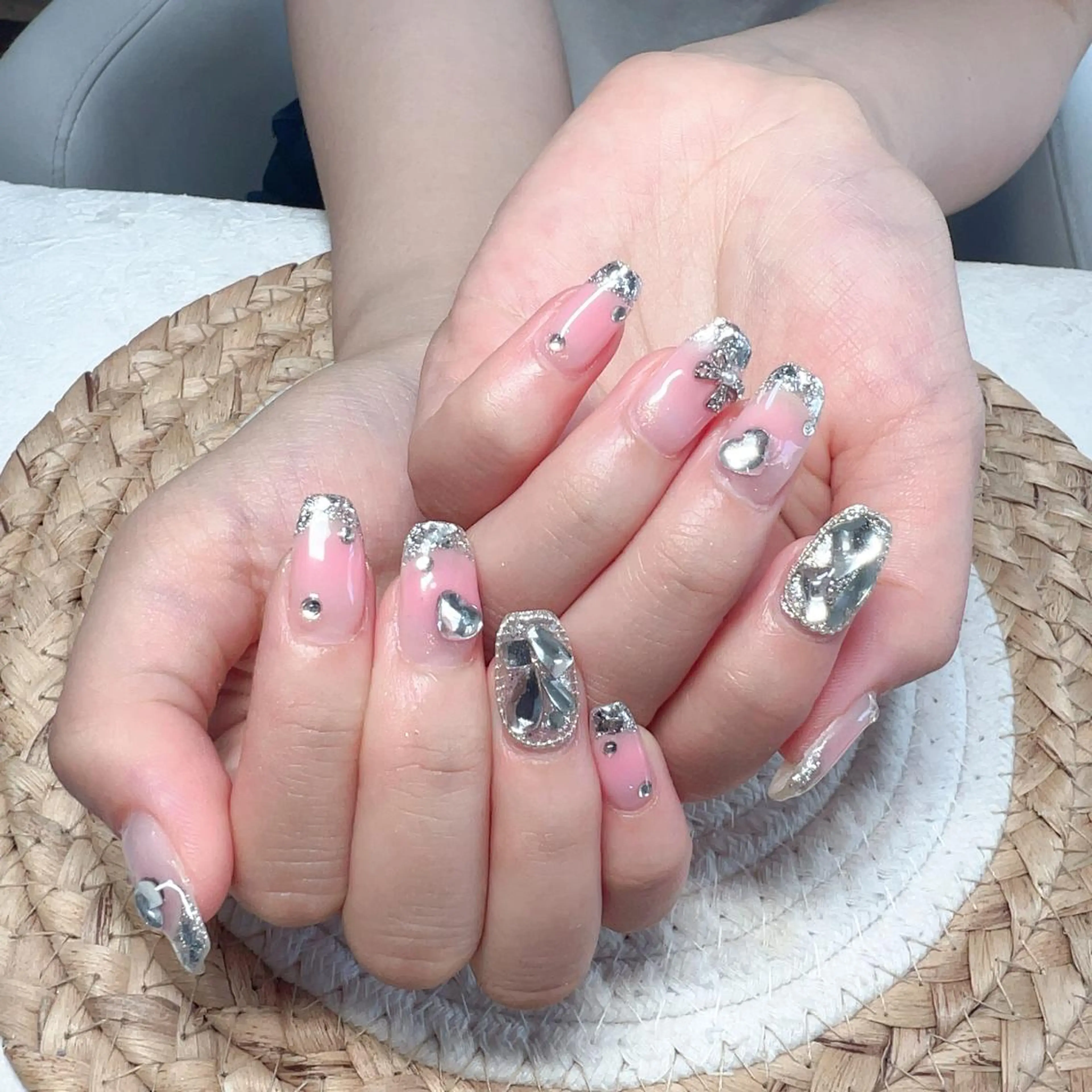 ネイル Maggie Nail🦩のネイルデザイン
