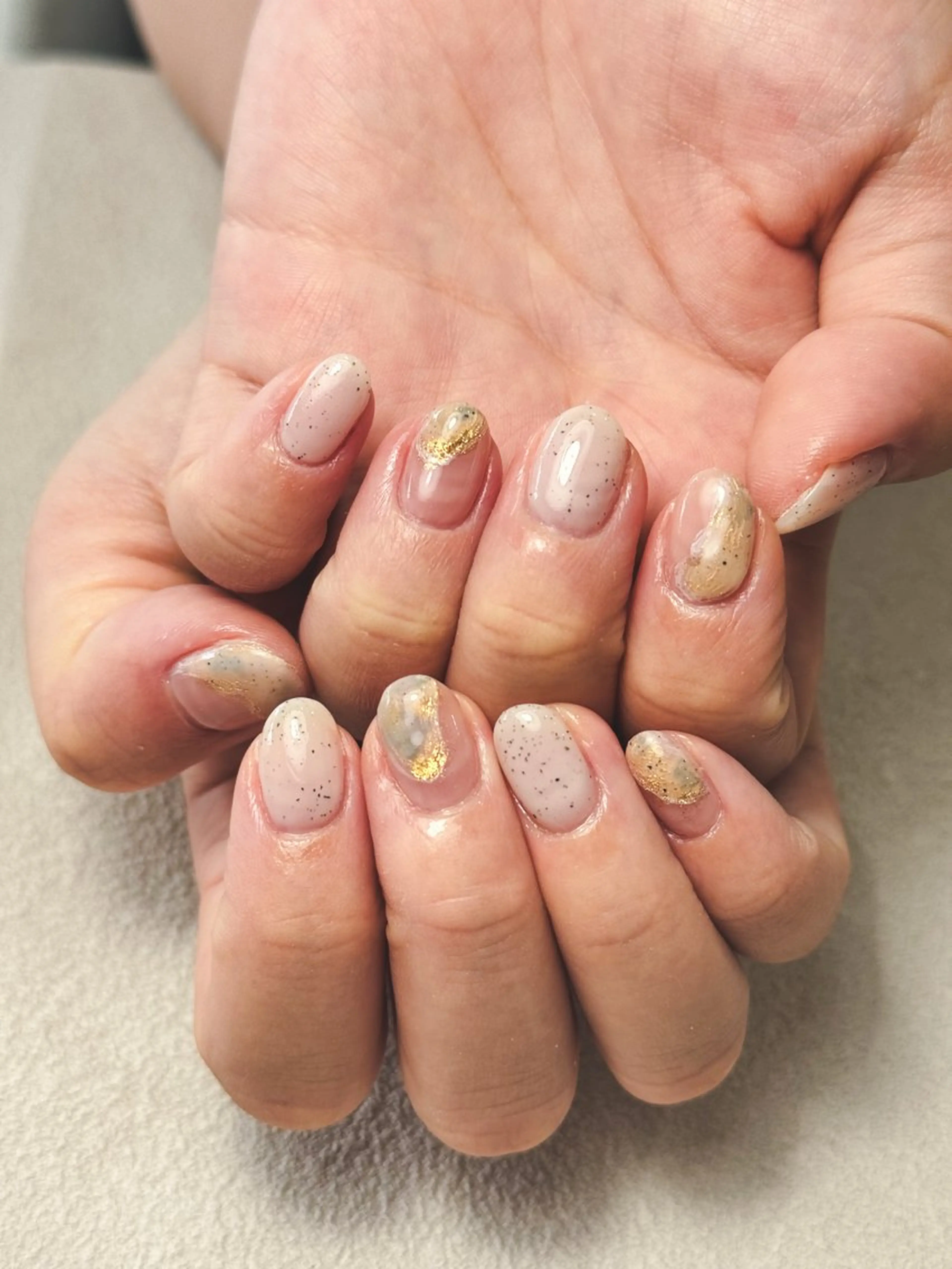 ネイル ニュアンスネイル 手描きアート🎨 tama|竹ノ塚のネイルデザイン