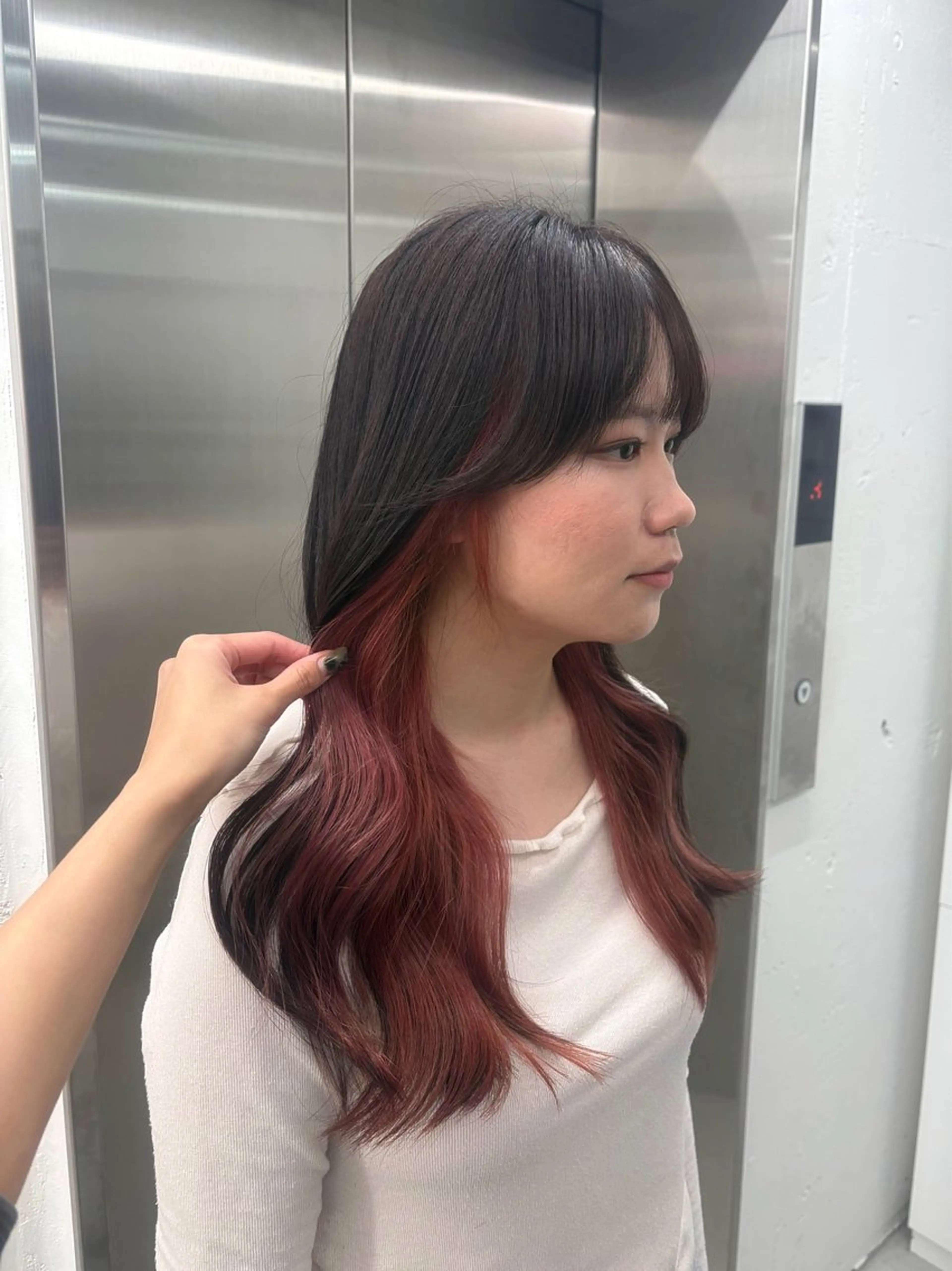 ロング カラー ブリーチ ブラウンカラー ピンクカラー 🌟ゆりあ🌟 JILLSTUDIOのヘアスタイル