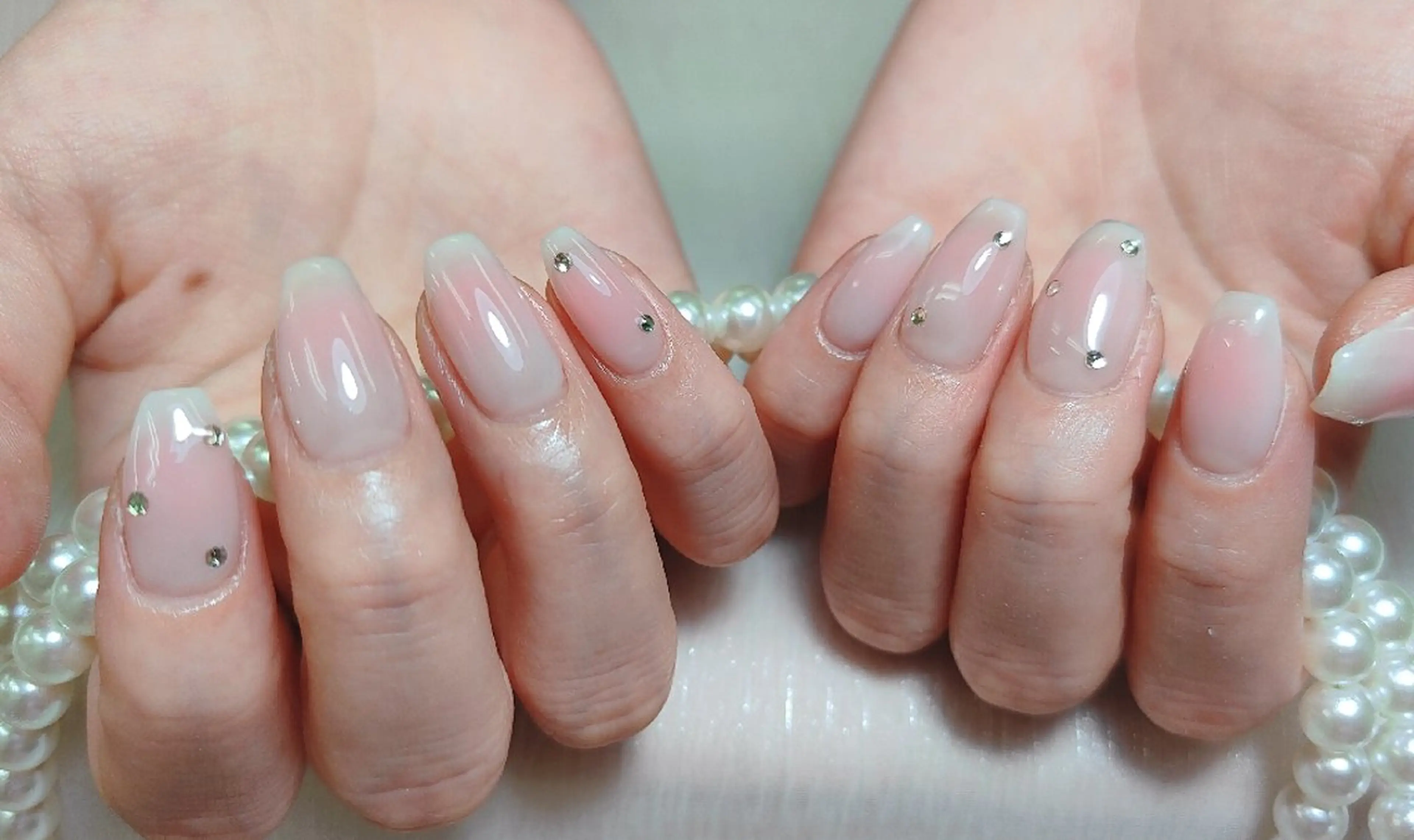 ネイル ハンドネイル モニカ アキイのネイルデザイン