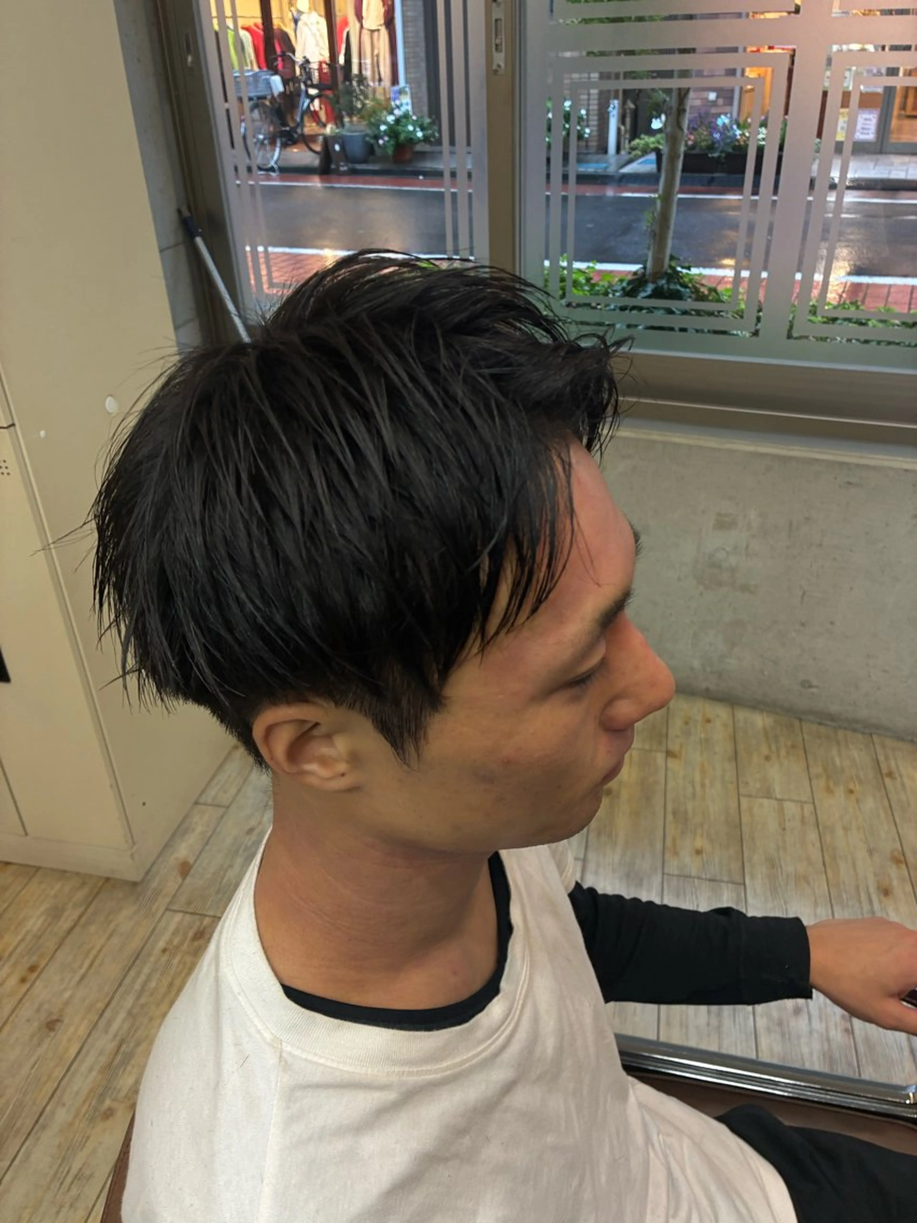 メンズ アップバング カット 平野 友誠のヘアスタイル