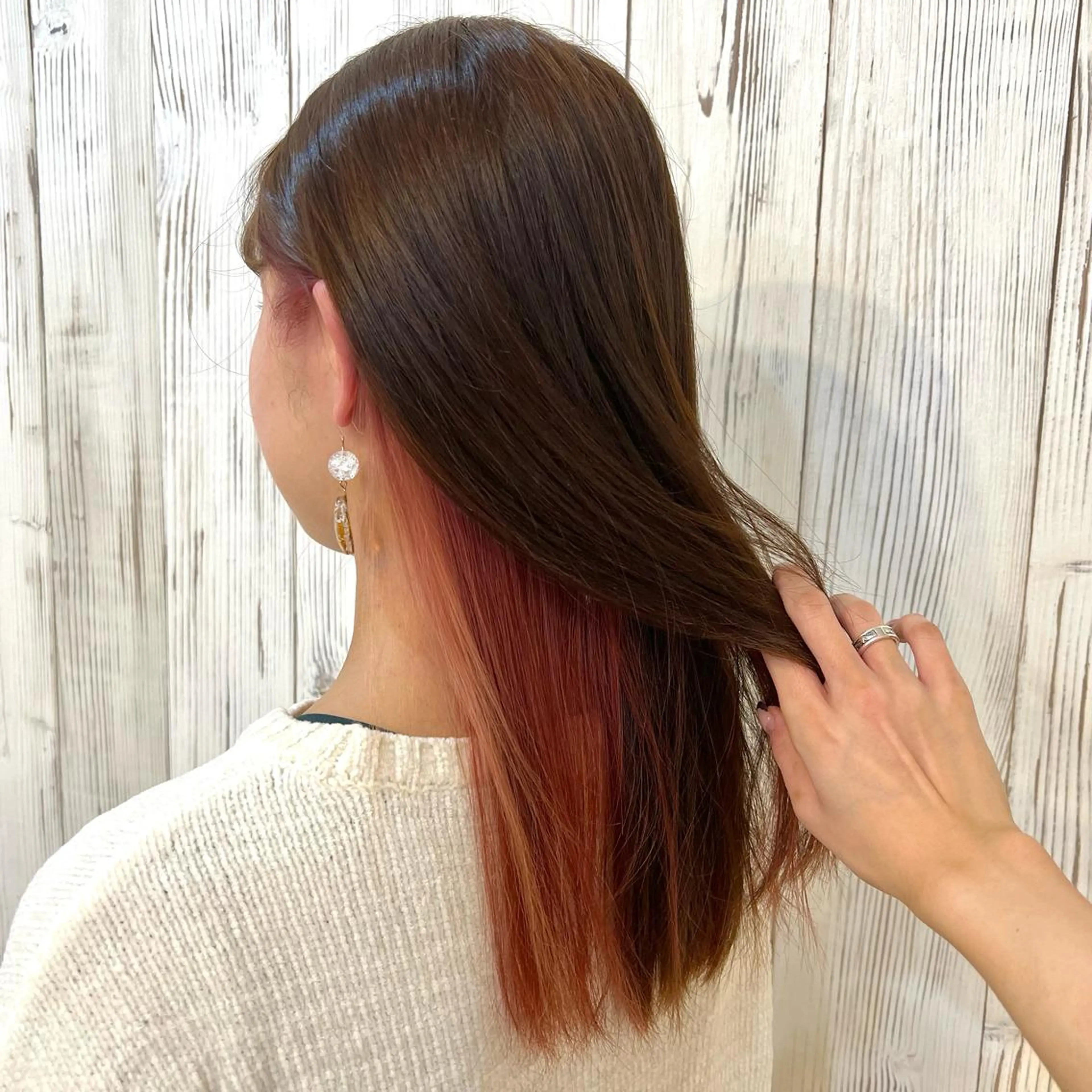 カラー ピンクカラー 吉田 悠乃のヘアスタイル