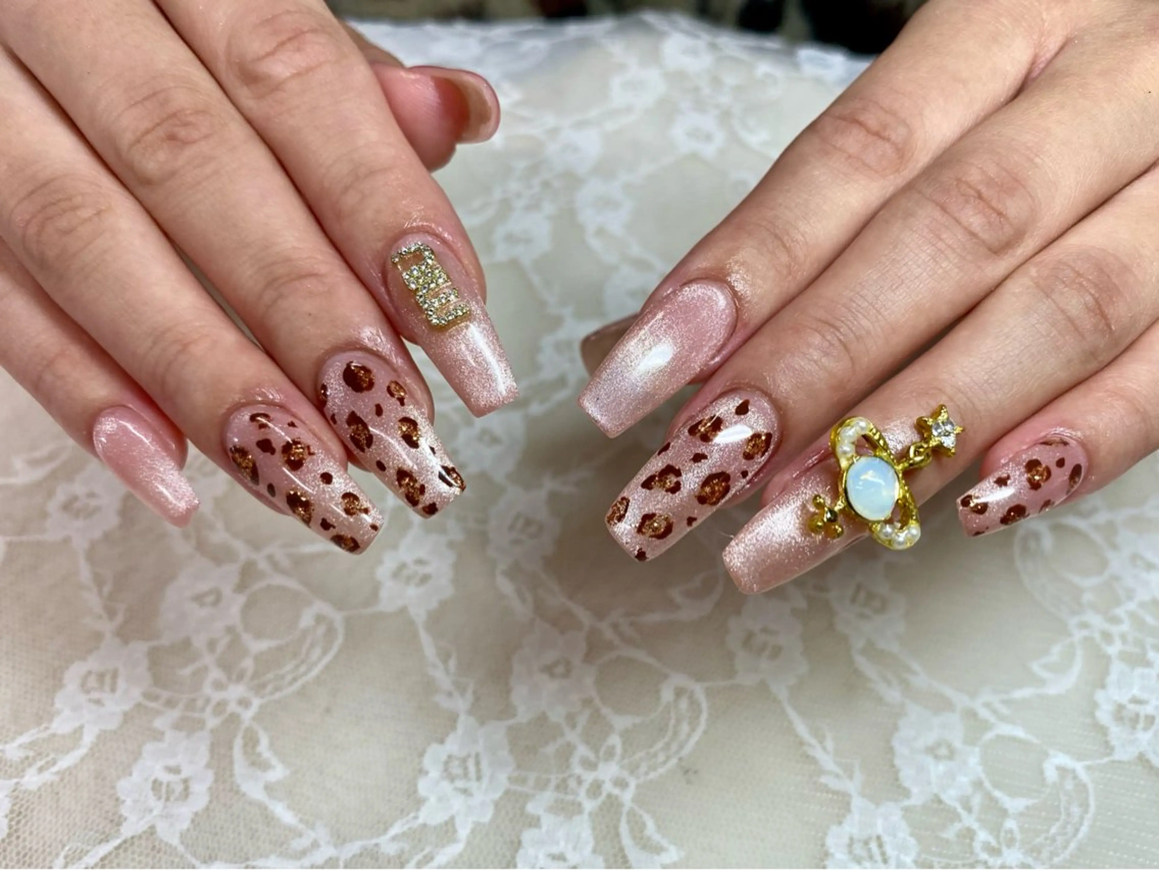 ネイル キラキラネイル ピンク Epokku ネイルサロンのネイルデザイン