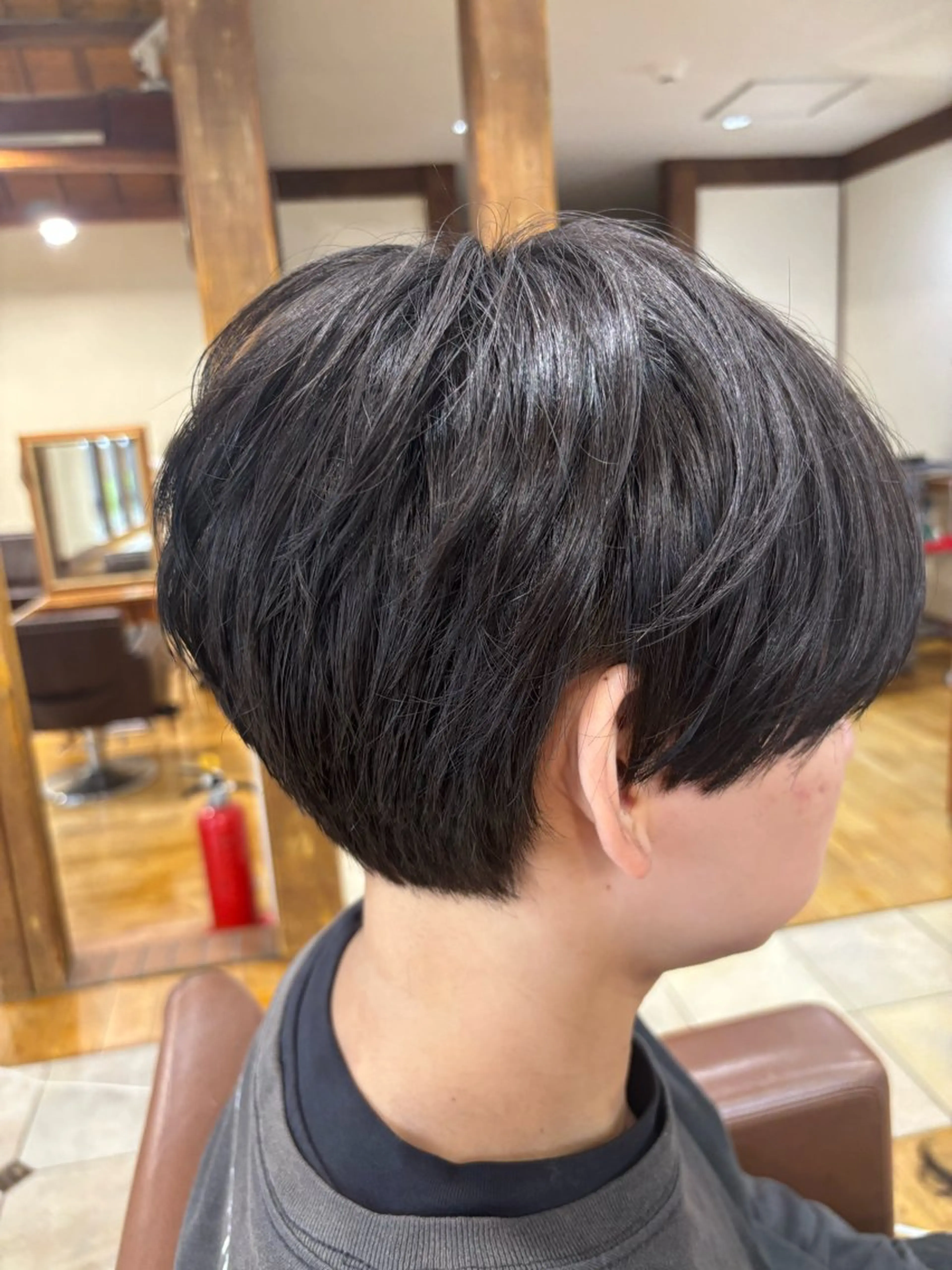 ショート 穴山 斗希のヘアスタイル