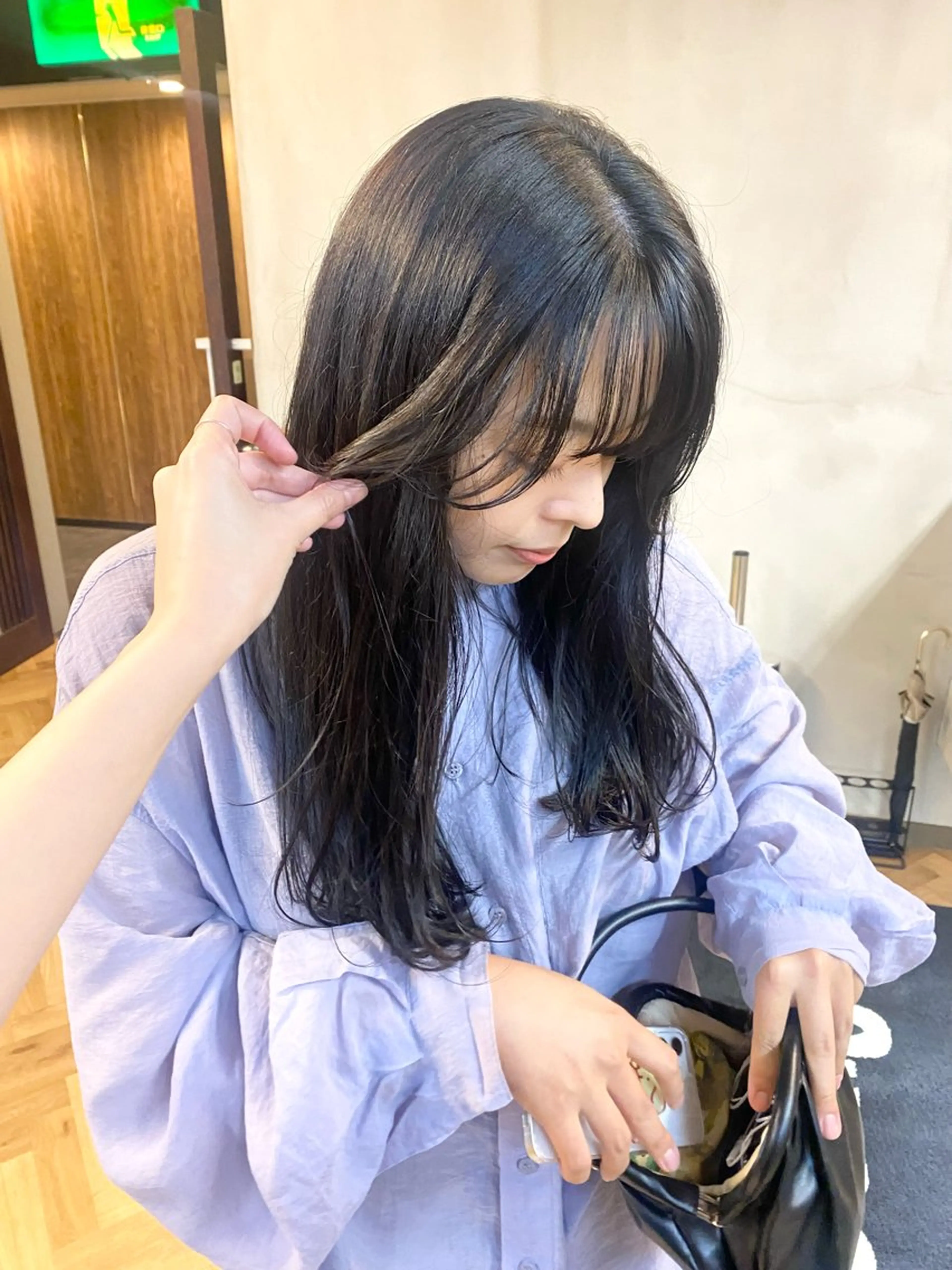 ロング カラー パーマ ヘアアレンジ カット ヘアカラー トリートメント ハル🌸柔色/ ブリーチなし/艶髪のヘアスタイル