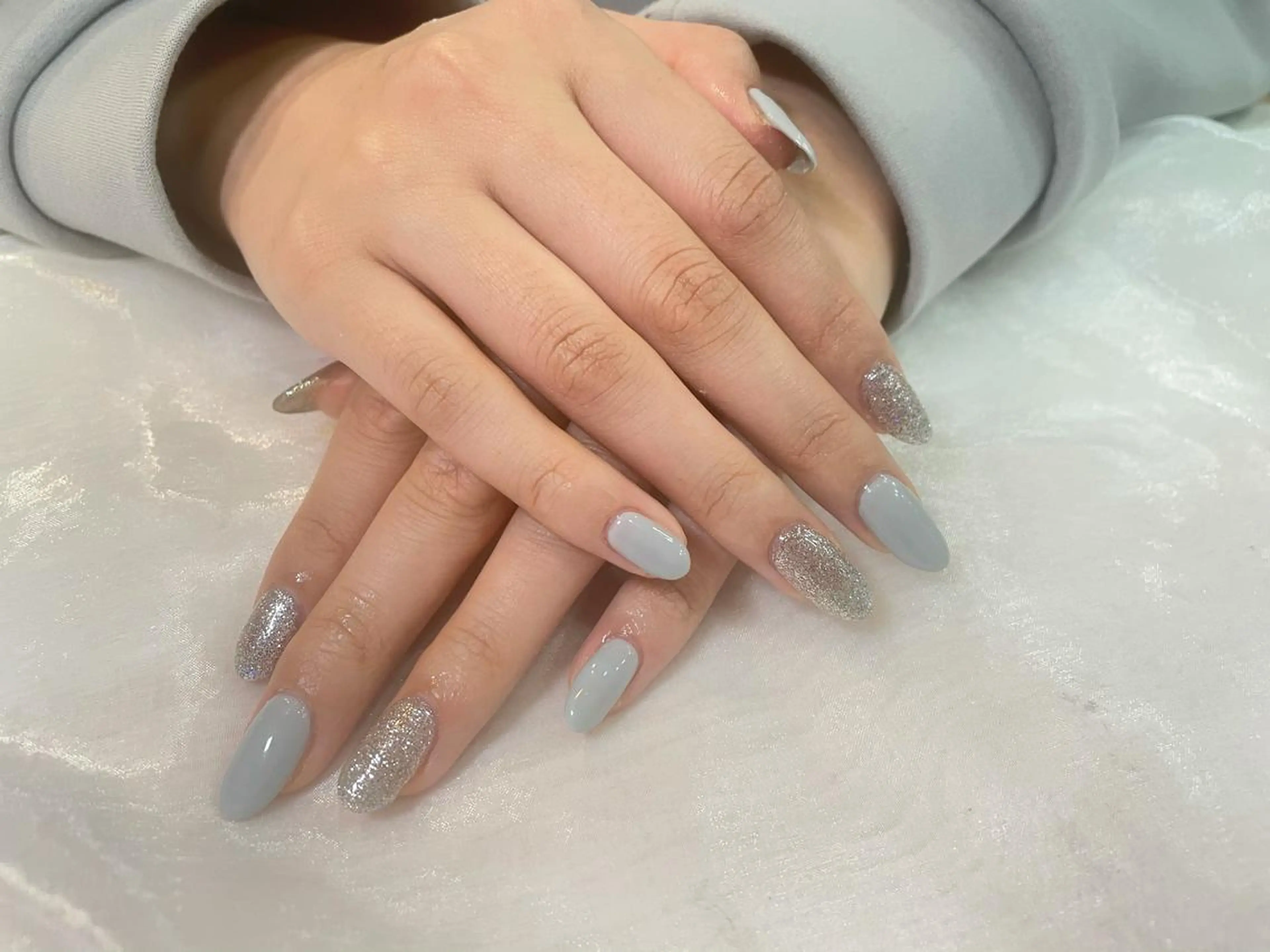 ネイル ハンドネイル ハンドケア R'well所属・はばすみれ🎀ﾈｲﾙ 光ﾌｪｲｼｬﾙ ﾍｱのネイルデザイン