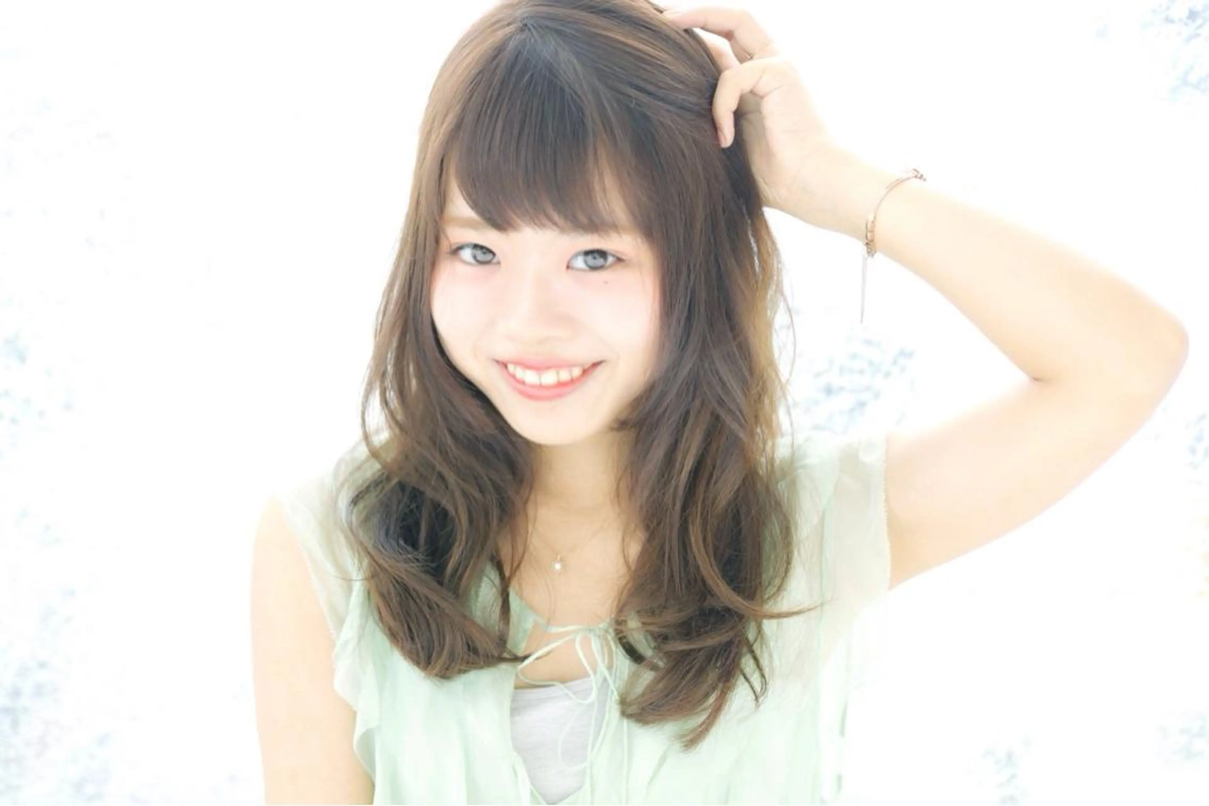 ミディアム セミロング Re:ta Hair 飯田淳平のヘアスタイル