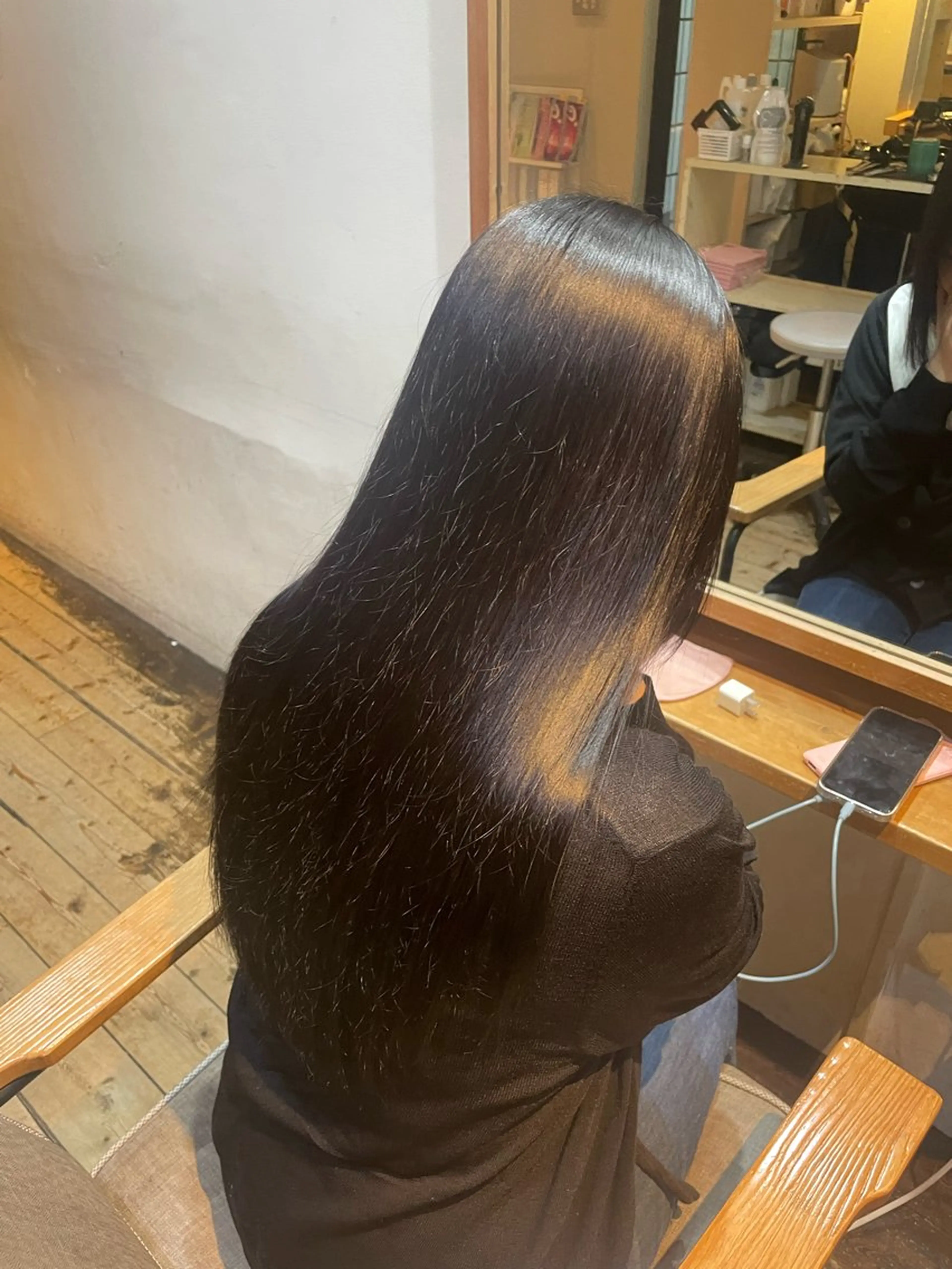 カラー 脇 麻紘のヘアスタイル