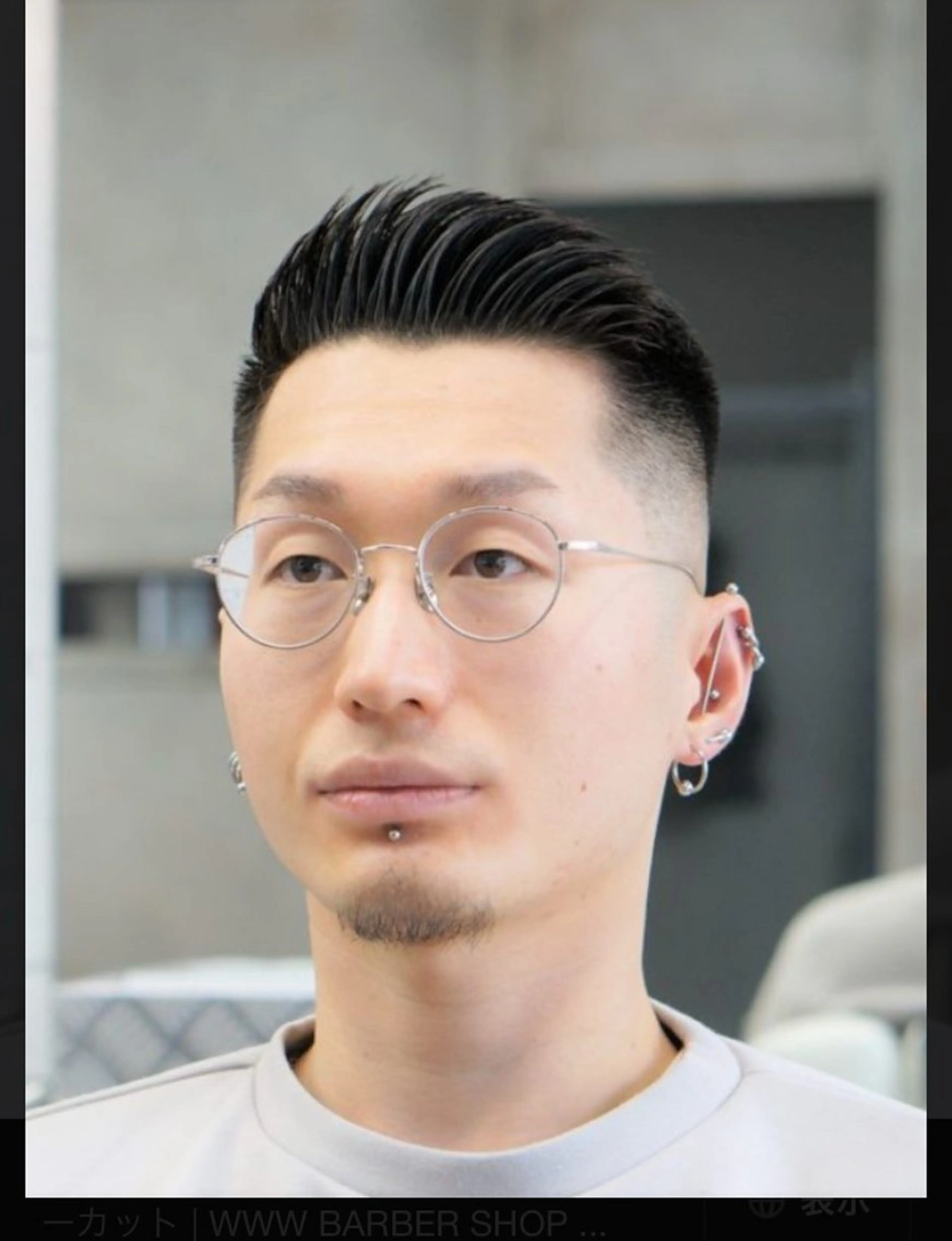 ショート メンズ フェードカット スキンフェード バーバースタイルズ町田店所属・イチバ ヒロシのヘアスタイル
