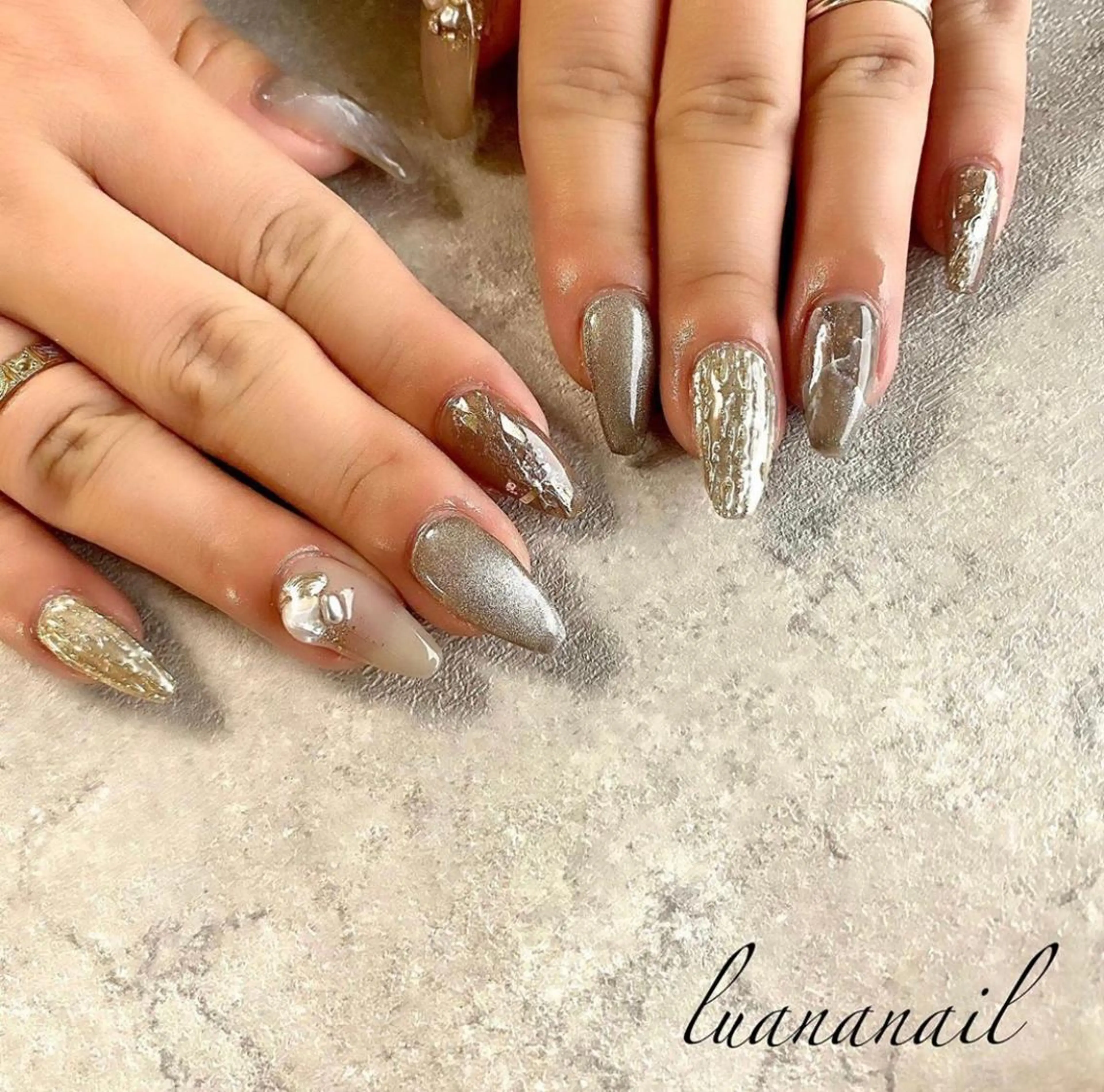 ネイル マグネットネイル ハンドネイル luana nailのネイルデザイン