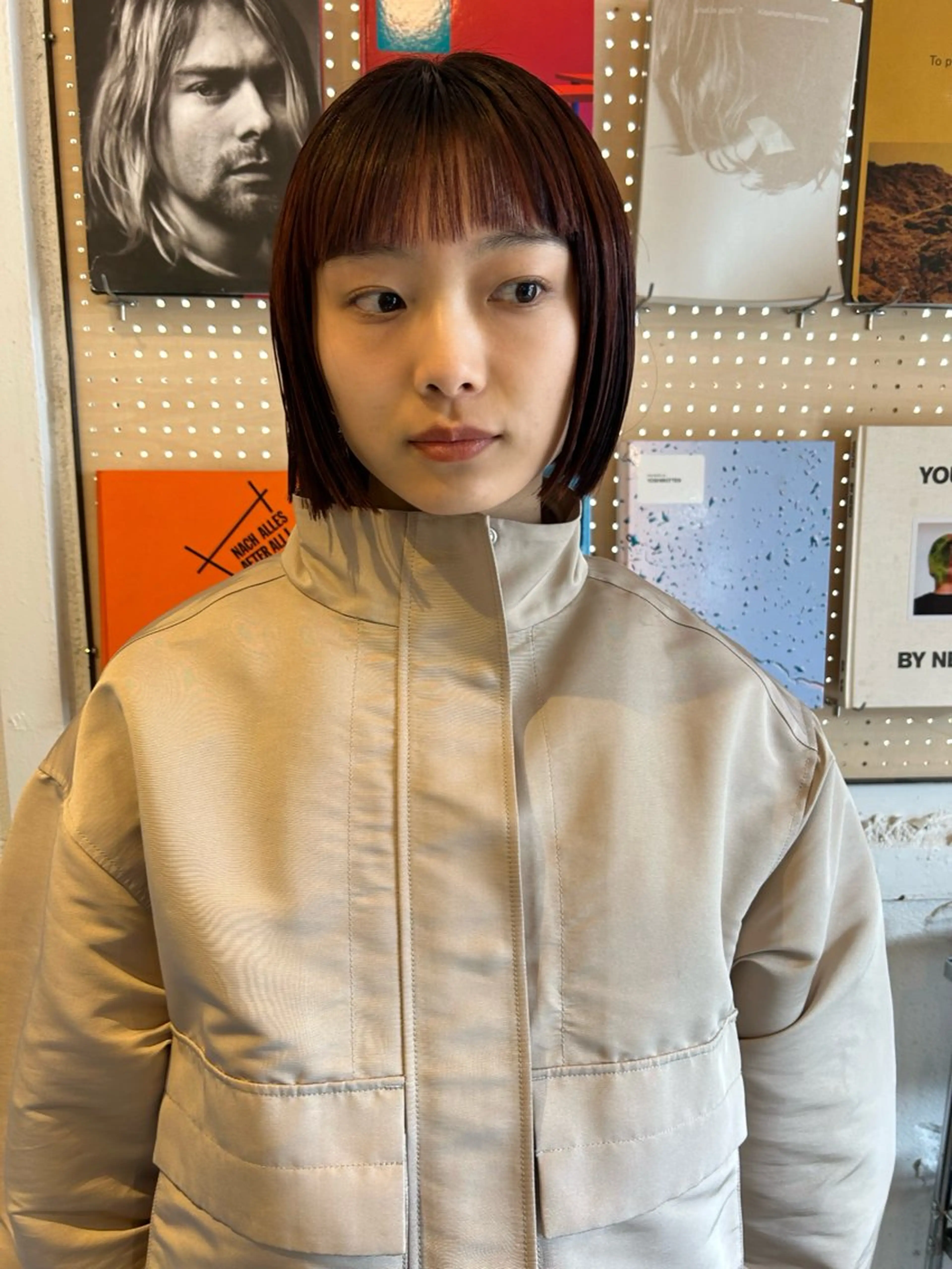 ショート カラー レッドカラー ボブ カット ヘアカラー トリートメント Loom.所属・村上雅人 ナチュラルモードのヘアスタイル