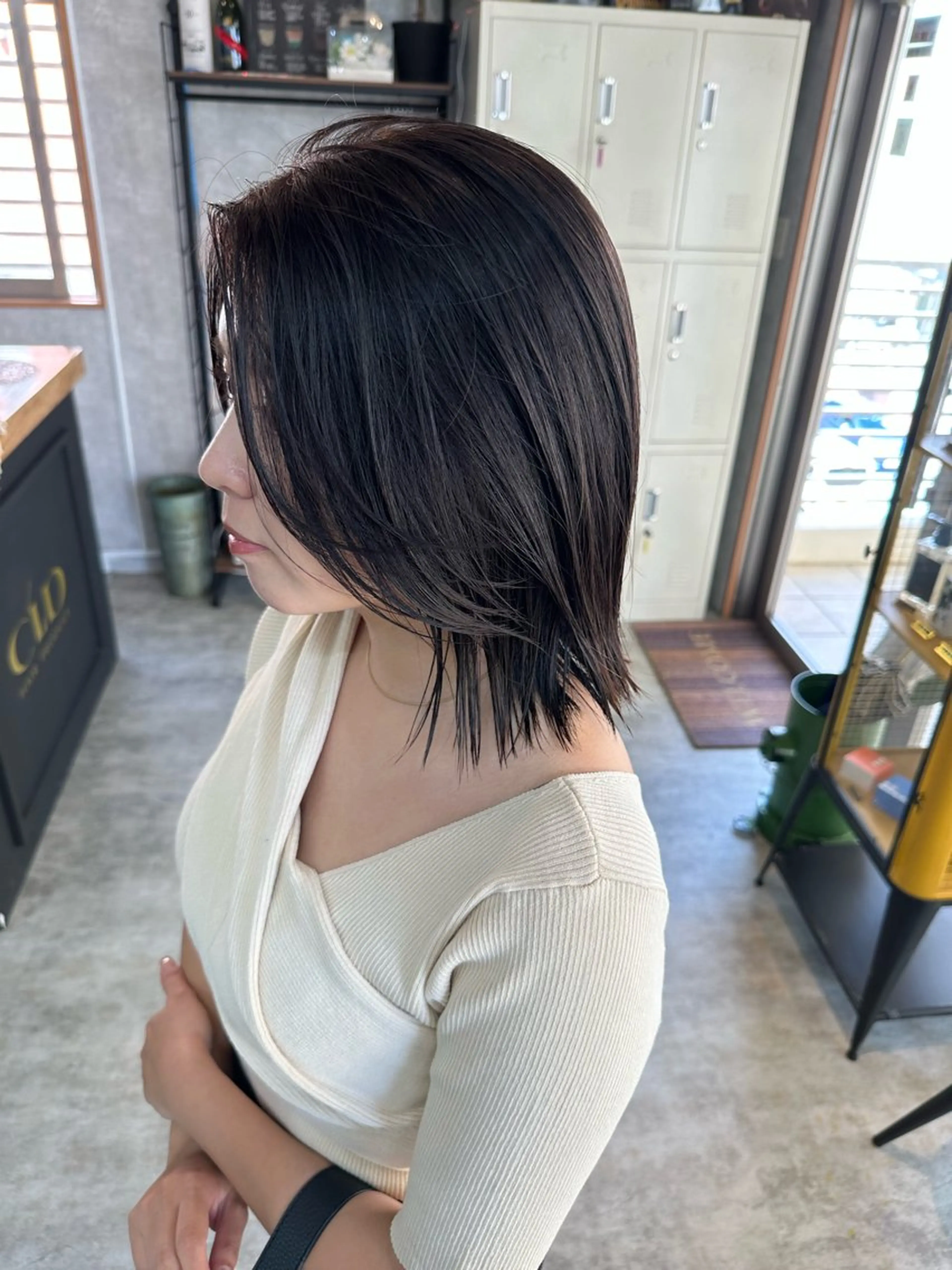 ショート 切りっぱなしボブ ショートボブ ハンサムショート 丸みショート ボブ カット ヘアカラー トリートメント C’LD hair  produce /シールドヘア所属・モテ髪/ボブ/ショー ト/アダチフウトのヘアスタイル