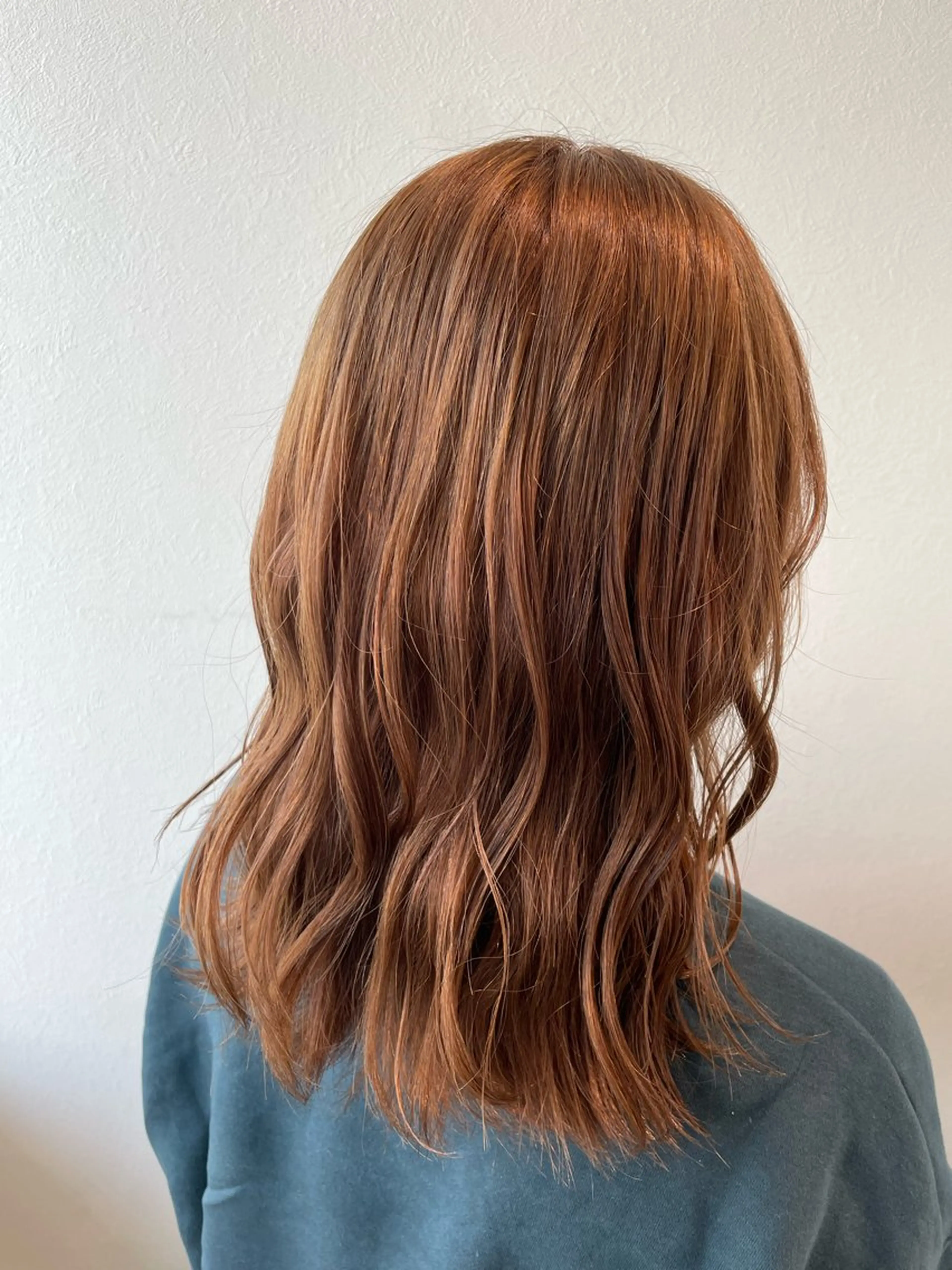 ミディアム ヘアカラー SARA古賀店 かすみ🐬🩵のヘアスタイル