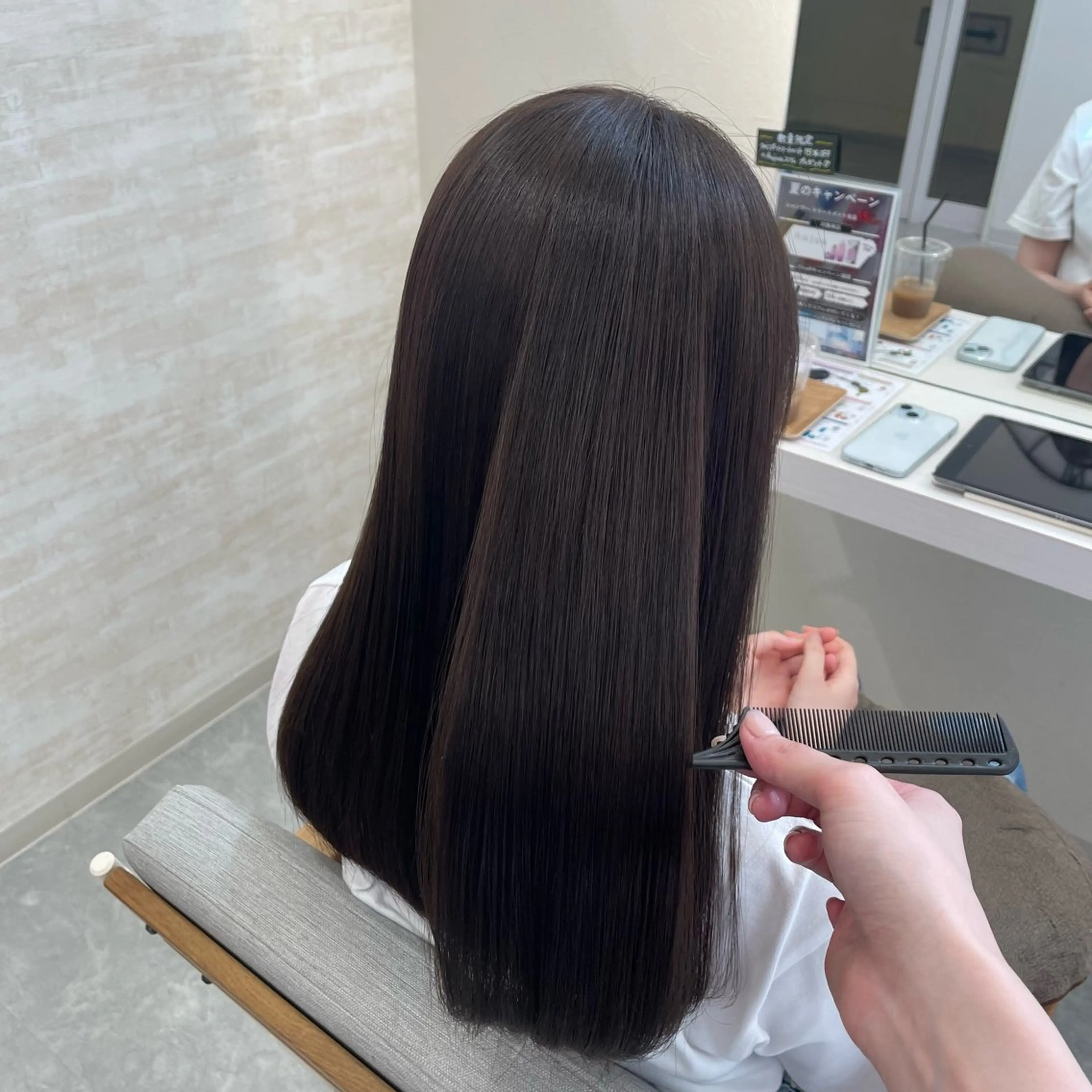 セミロング カラー アッシュ ベージュカラー オリーブアッシュ 縮毛矯正 カット ヘアカラー トリートメント 髪質改善&ヘアケア /菊池琉那のヘアスタイル