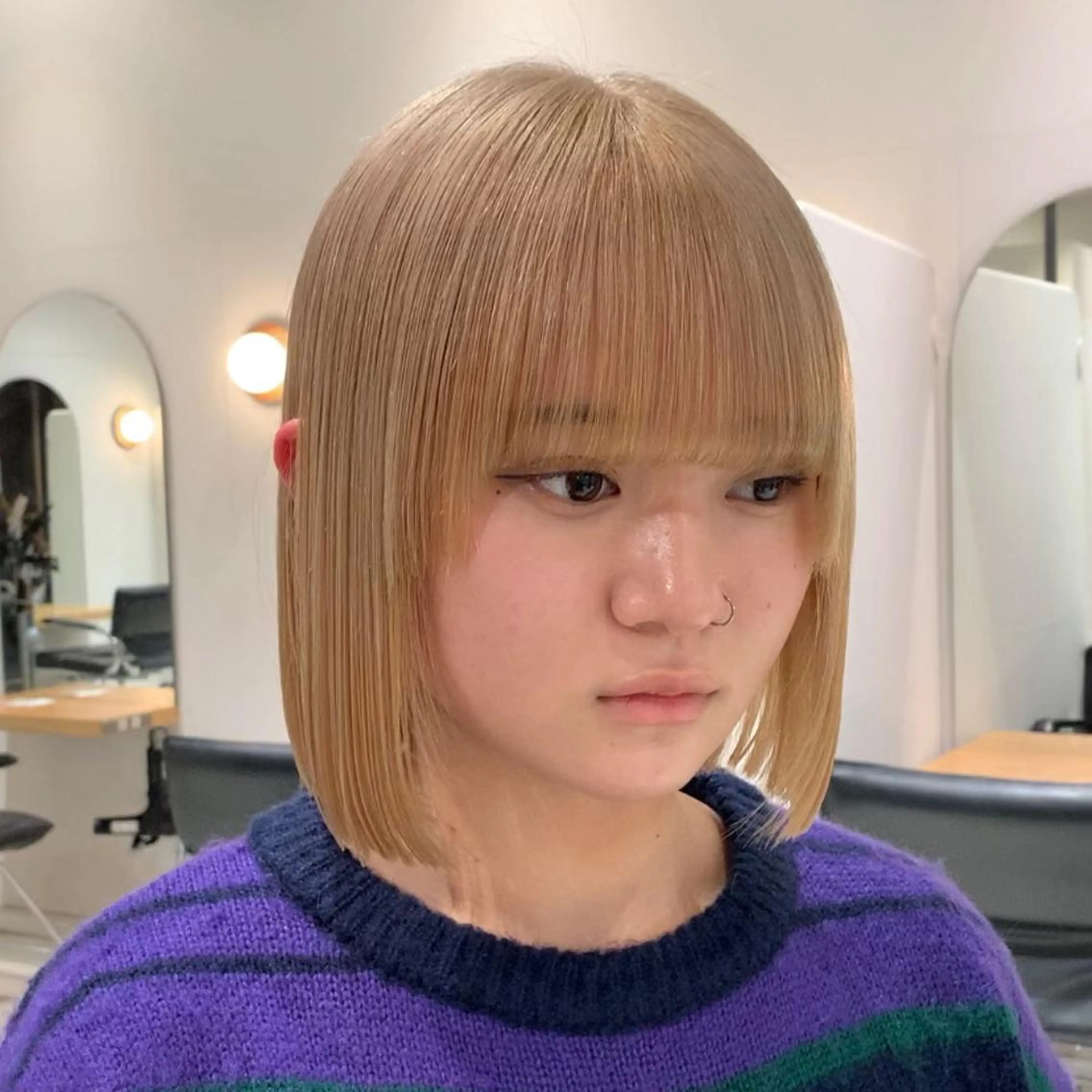 ショート カラー カット ヘアカラー トリートメント サロウィン(SALOWIN)原宿iori店所属・れい🫧 ハイトーン特化のヘアスタイル