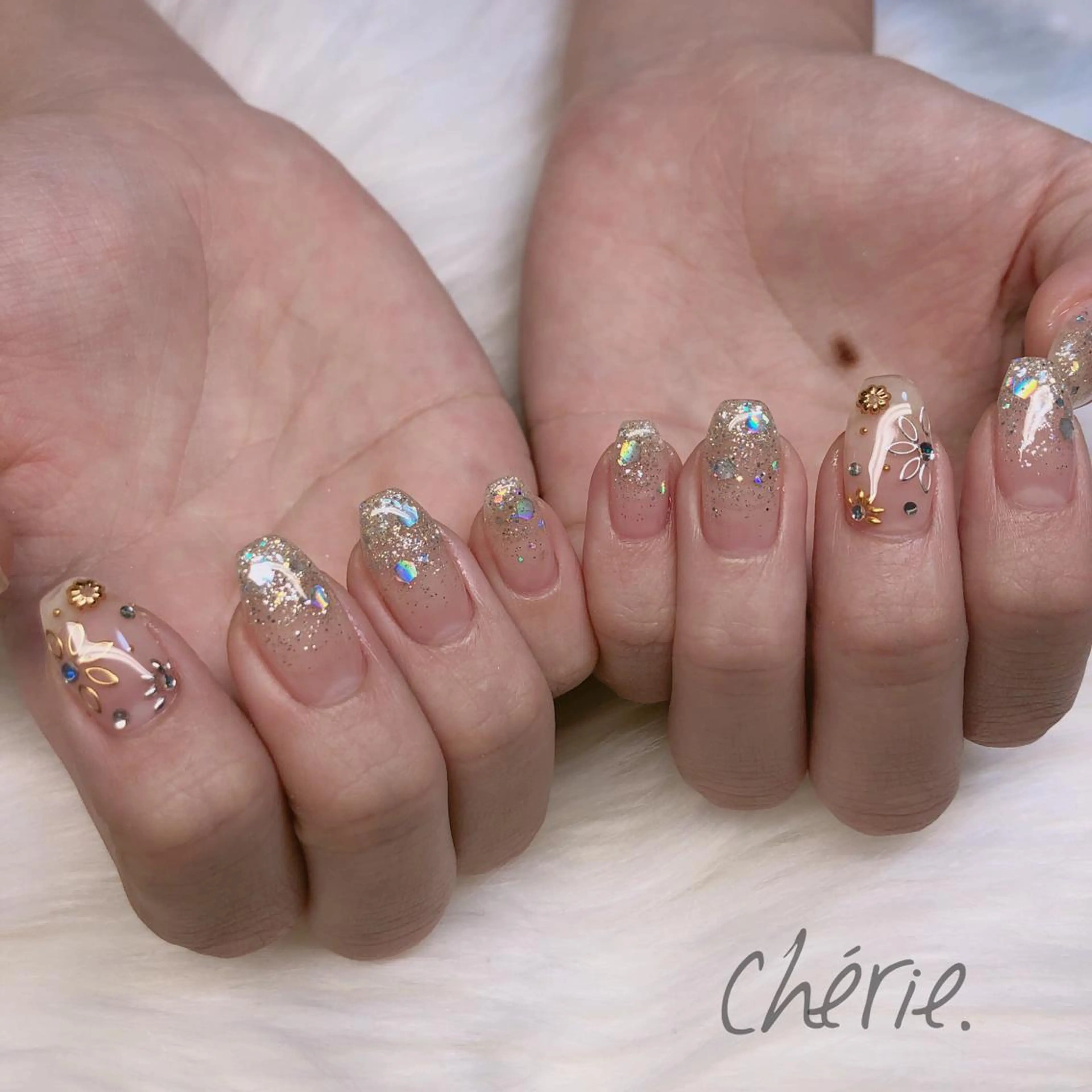 ネイル ハンドネイル Yukari chèrieのマツエク・マツパデザイン