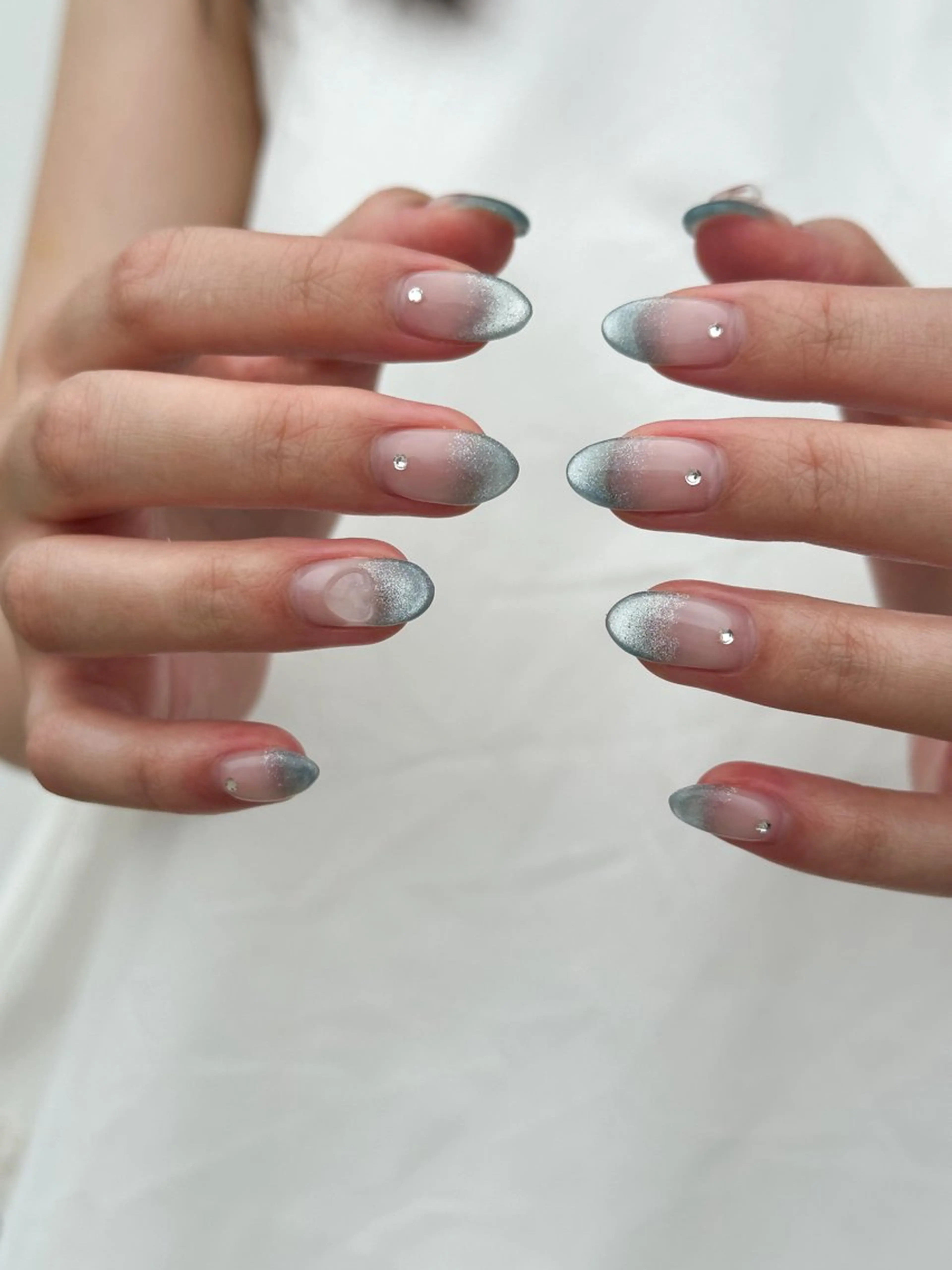 ネイル ハンドネイル COIN  nail hinataのネイルデザイン