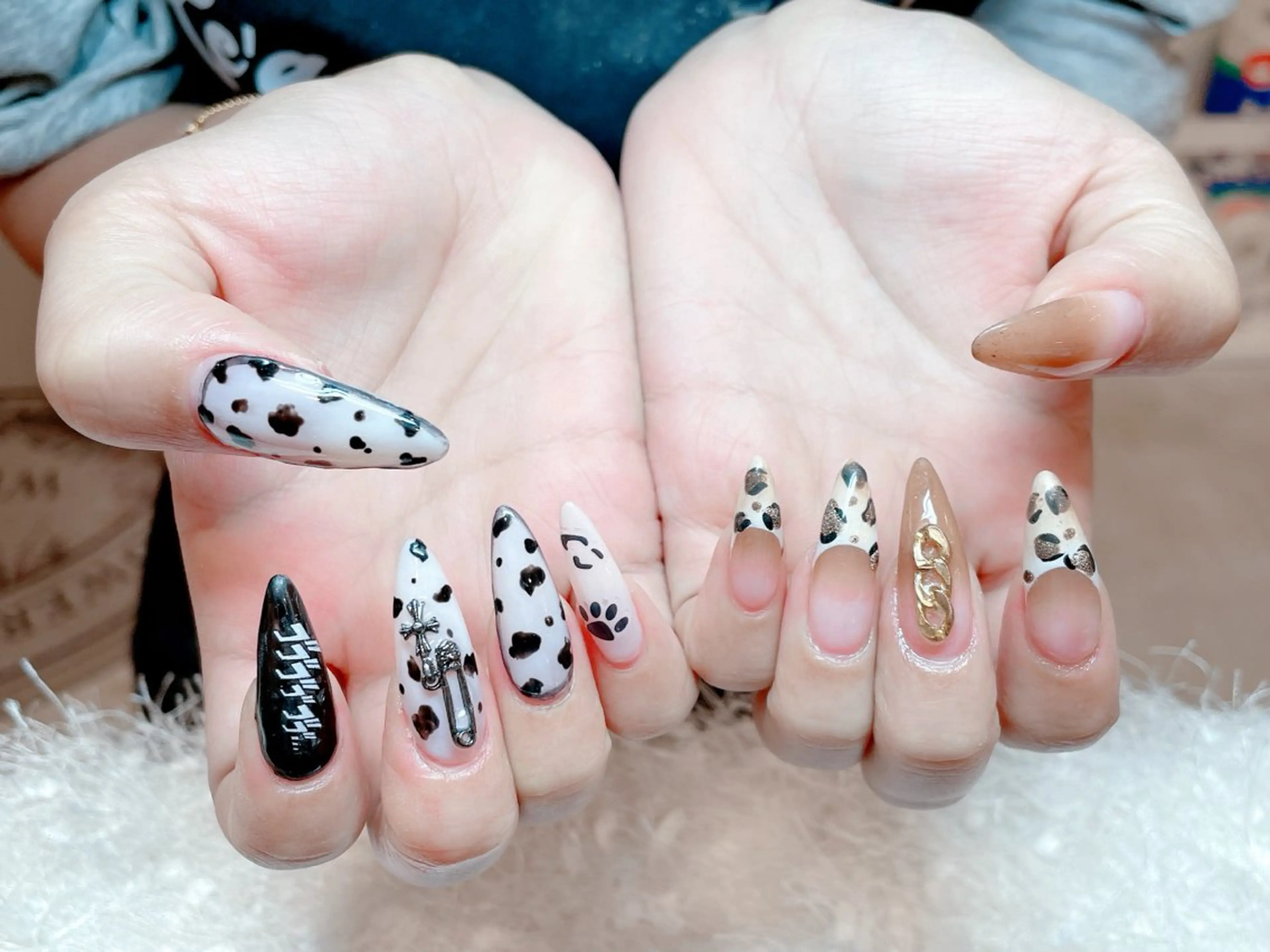 ネイル Le'a シズカのネイルデザイン