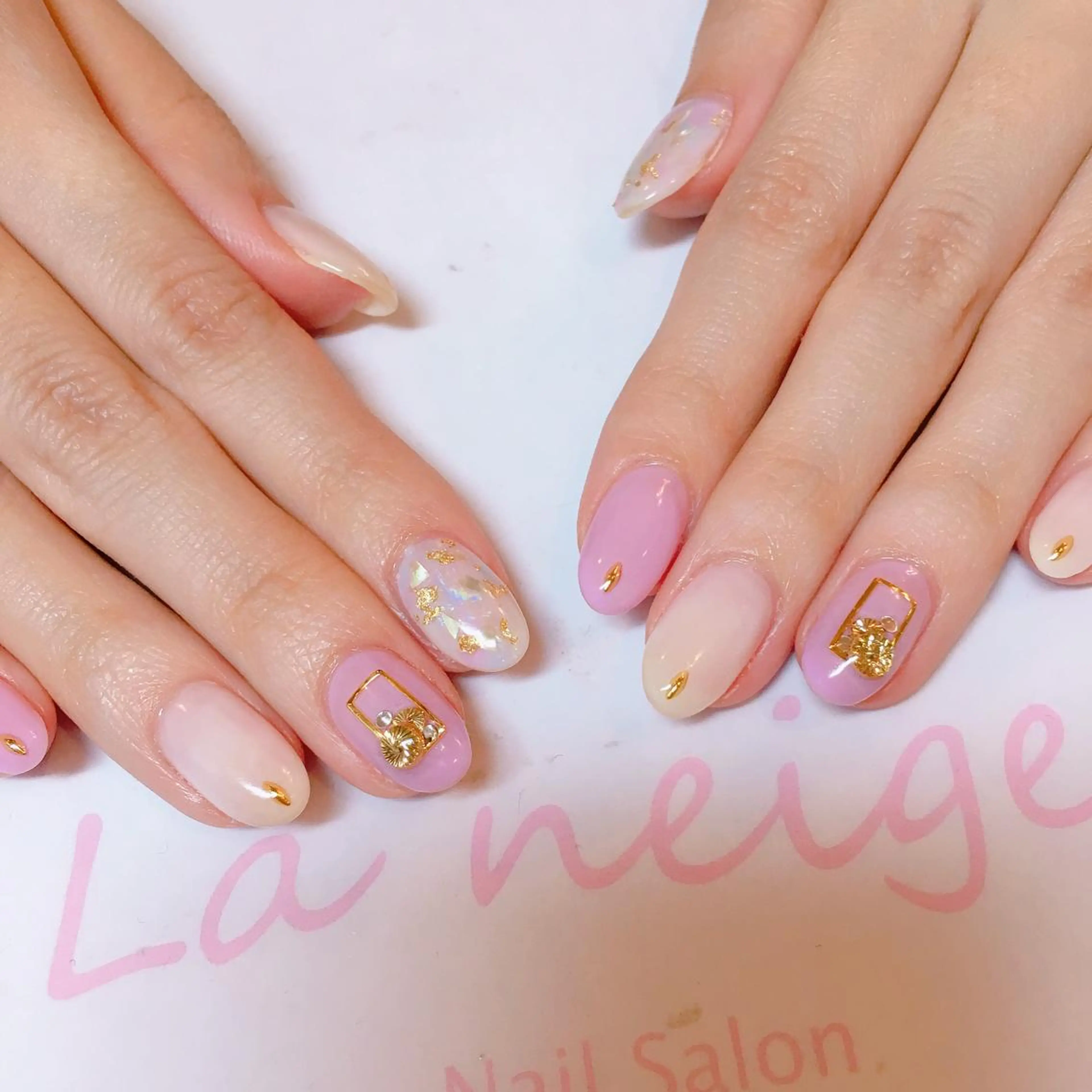 ネイル La neige* yuki 🥯🍑のネイルデザイン