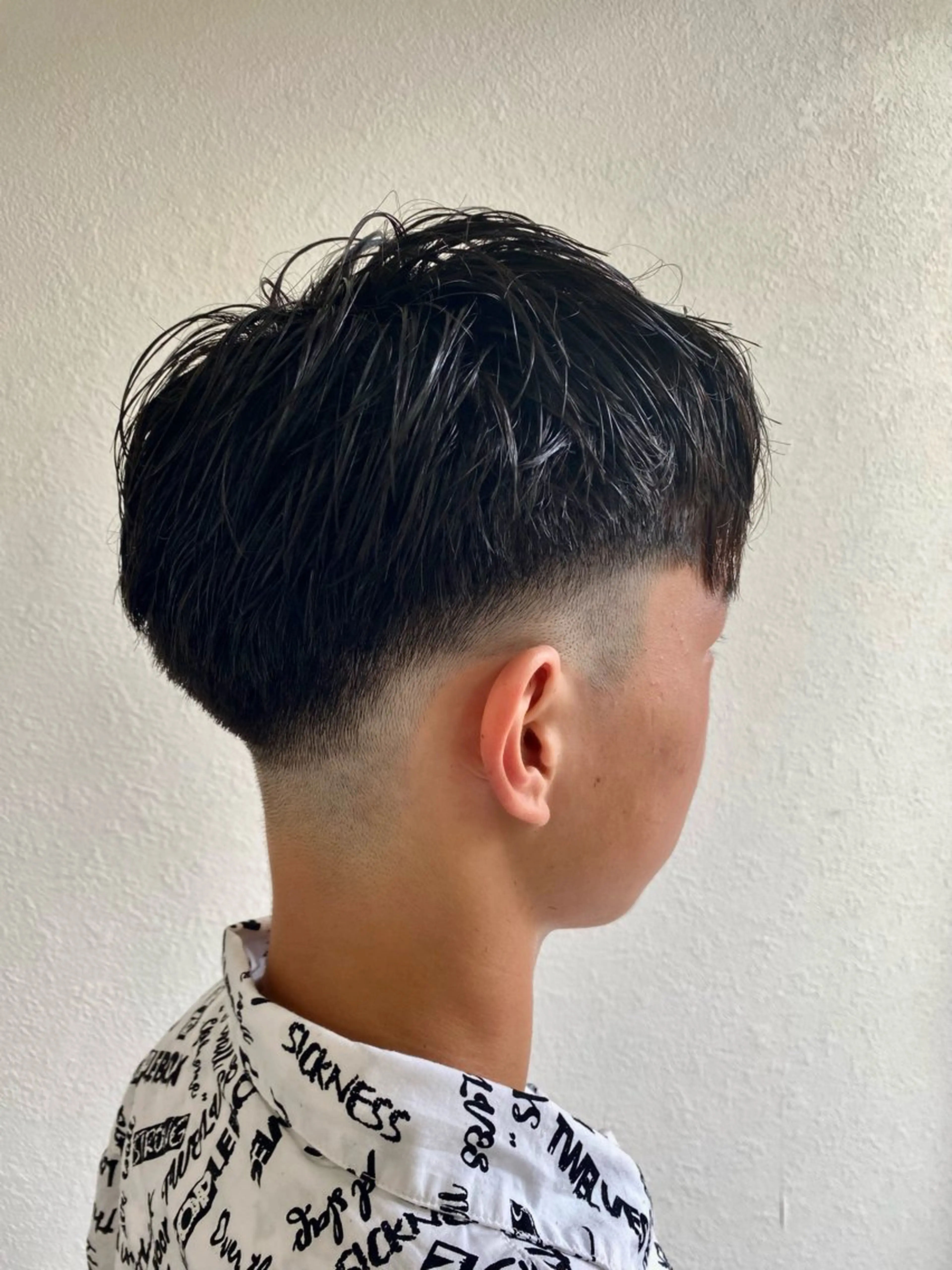 ショート メンズ 刈り上げ ACCUEILLIR 🦍溝口廉🦍のヘアスタイル