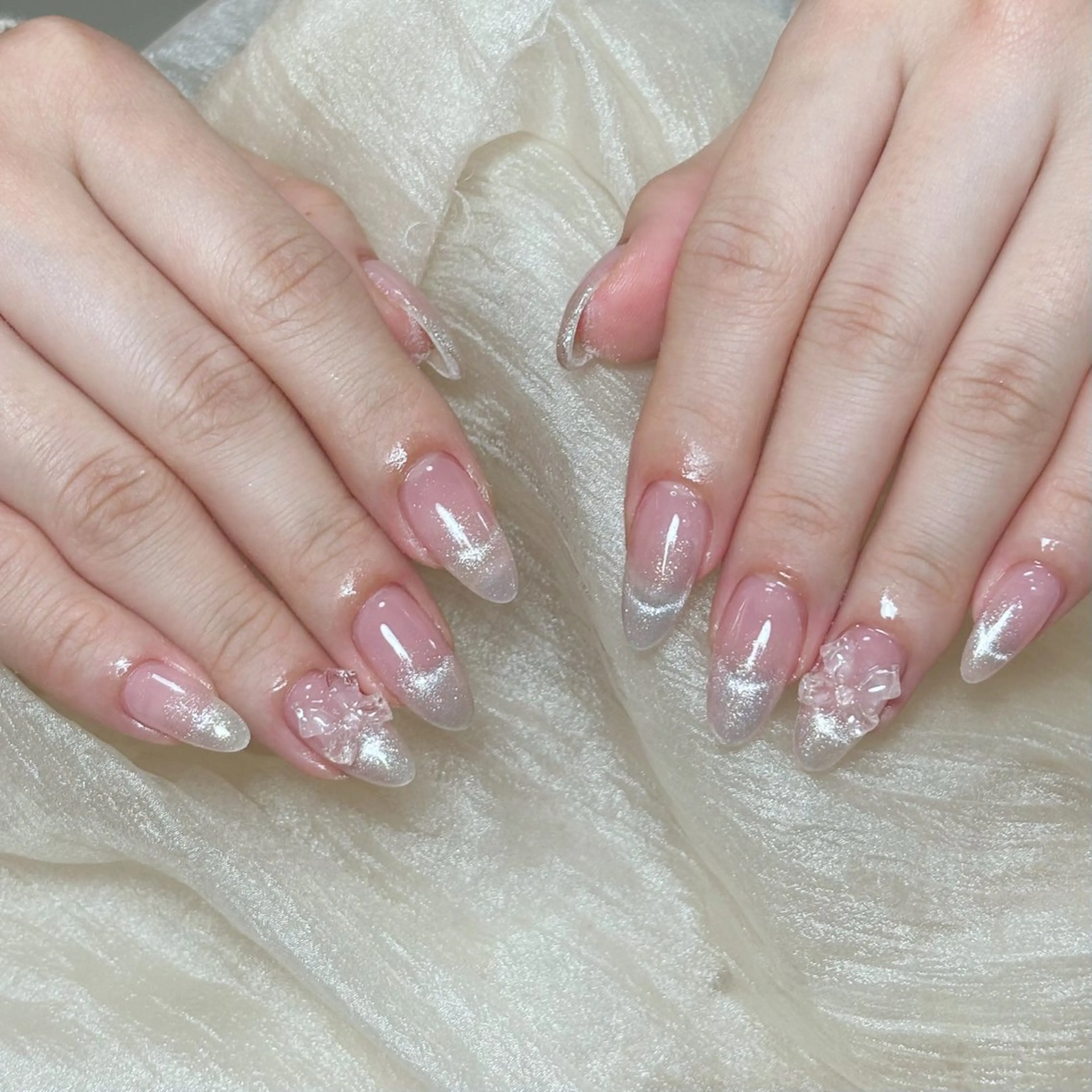 ネイル フレンチネイル マグネットネイル マグネットフレンチ ハンドネイル Ti miのネイルデザイン