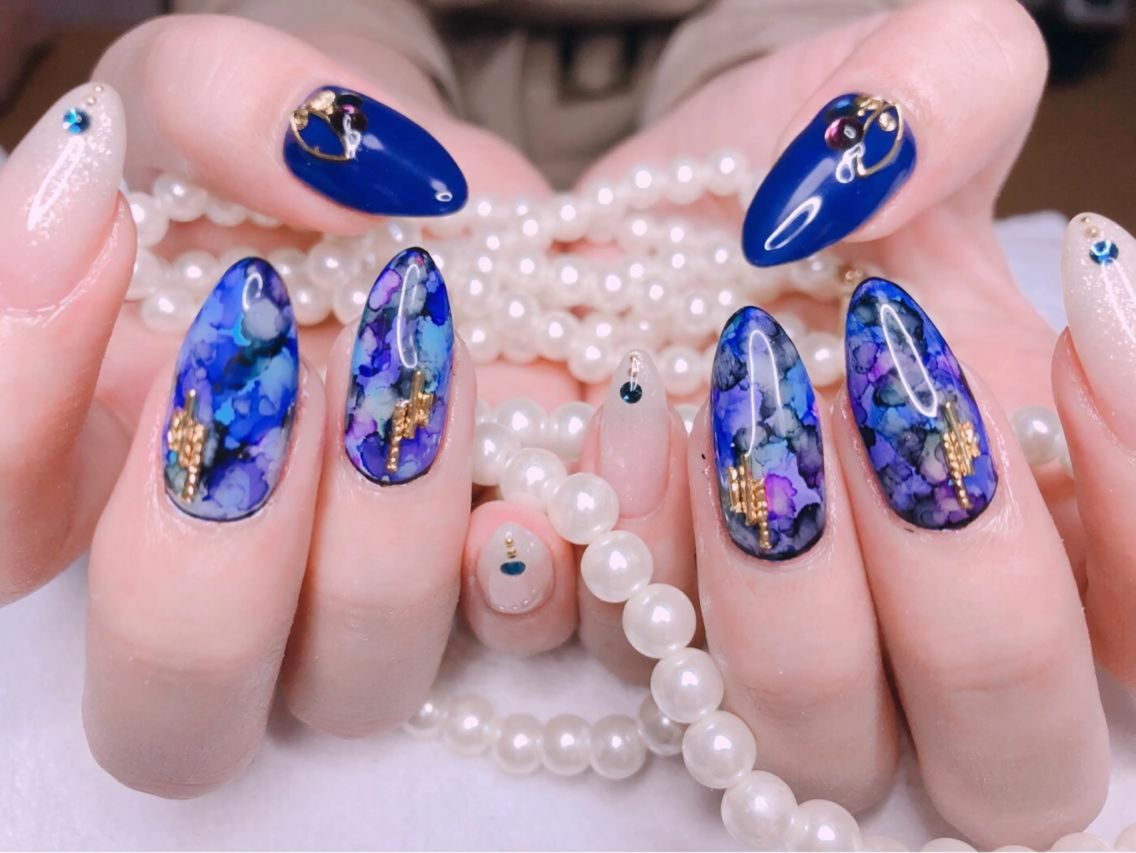 ロング ネイル 長さ出し専門 nynaのネイルデザイン