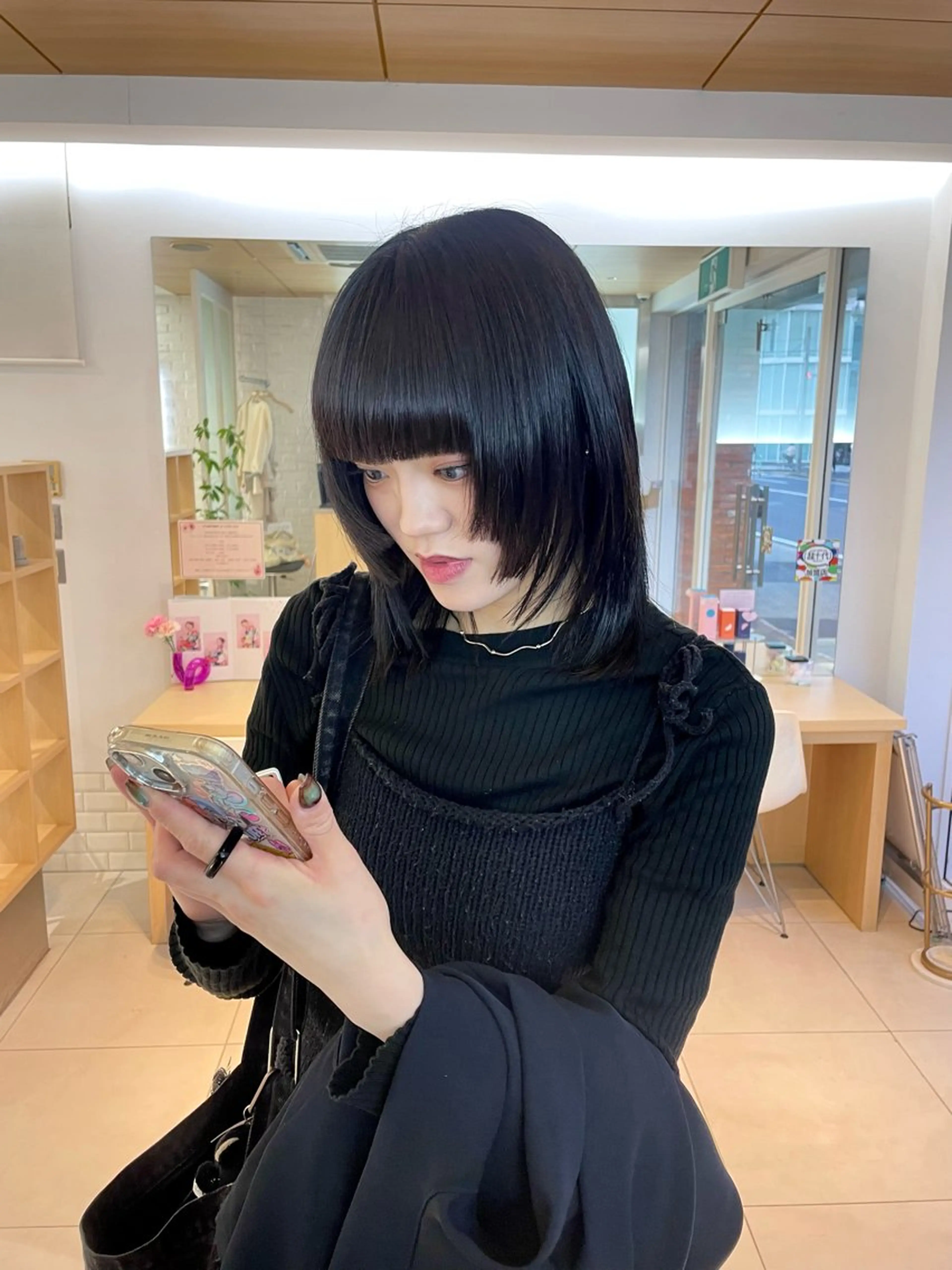 ミディアム 顔まわりレイヤー 姫カット 韓国風ヘア レイヤーカット ワンホンヘア nuu 栄所属・🧸SAKI🎀 韓国レイヤーのヘアスタイル