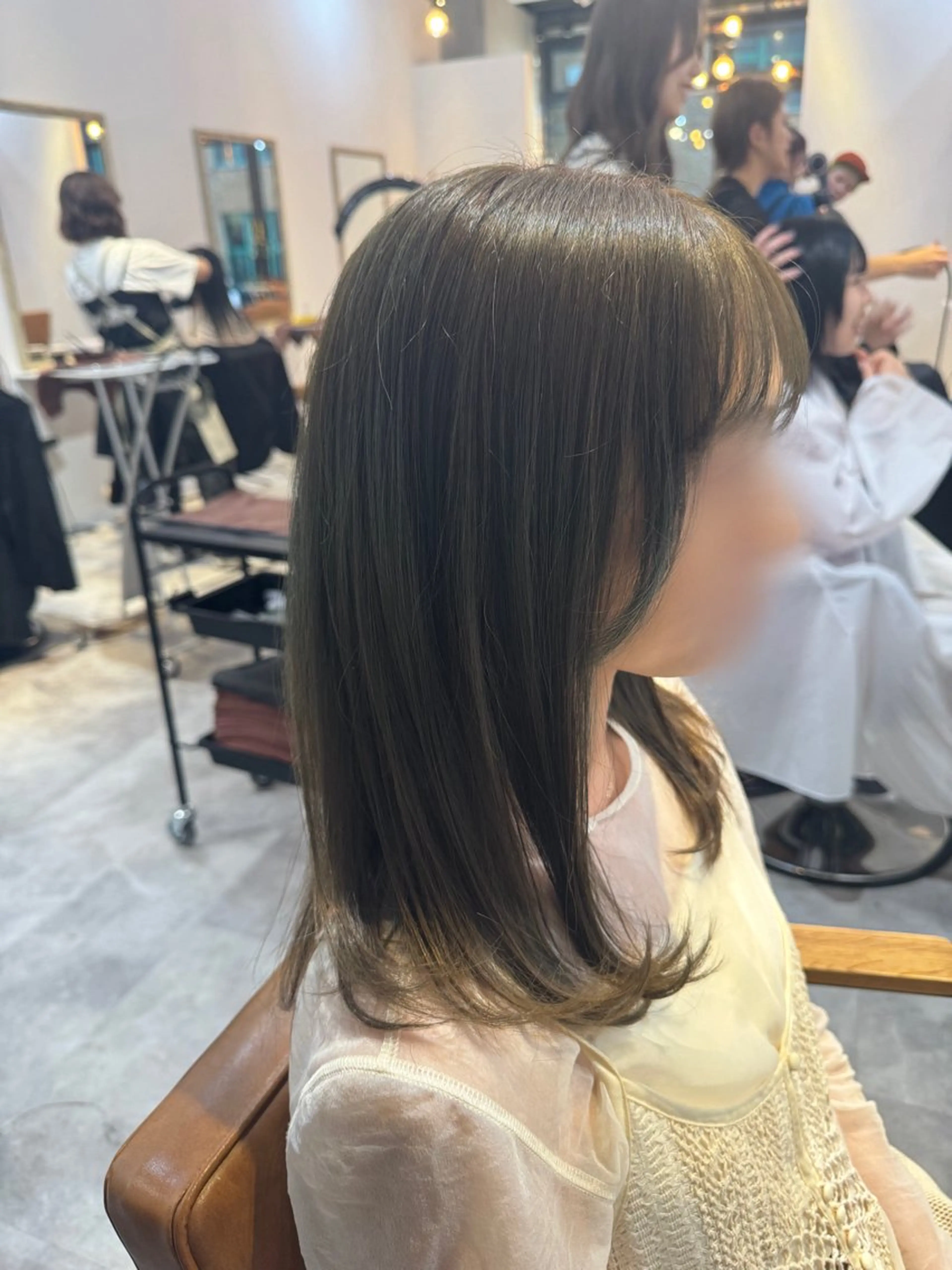 ミディアム カラー カット ヘアカラー トリートメント 赤み無し柔らかカラー 【梅田】madokaのヘアスタイル