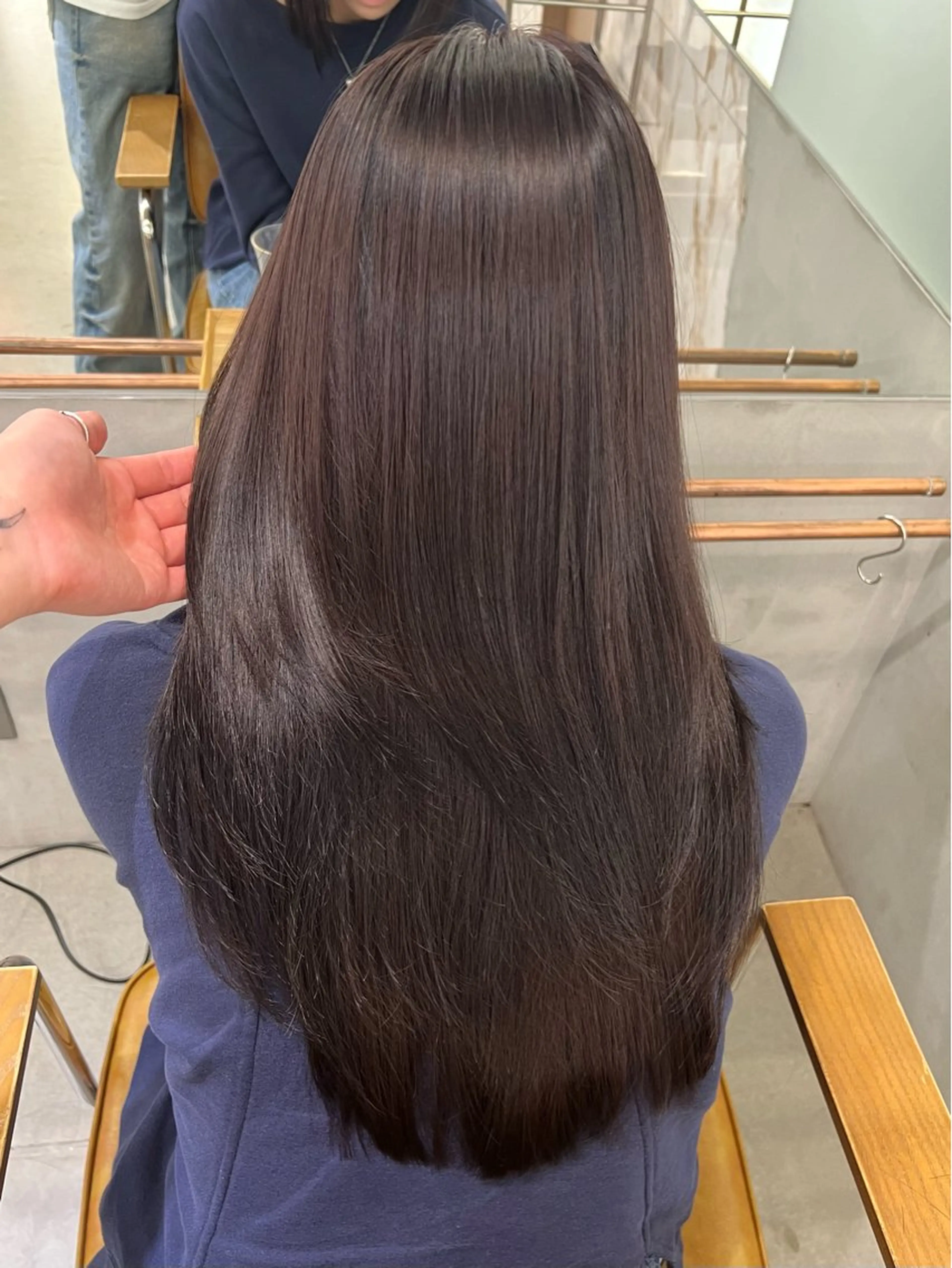 【⚠️本当に綺麗になりたい方だけご予約ください⚠️】ケアカット+ケアカラー+髪質改善オリジナルトリートメント#髪質改善の写真