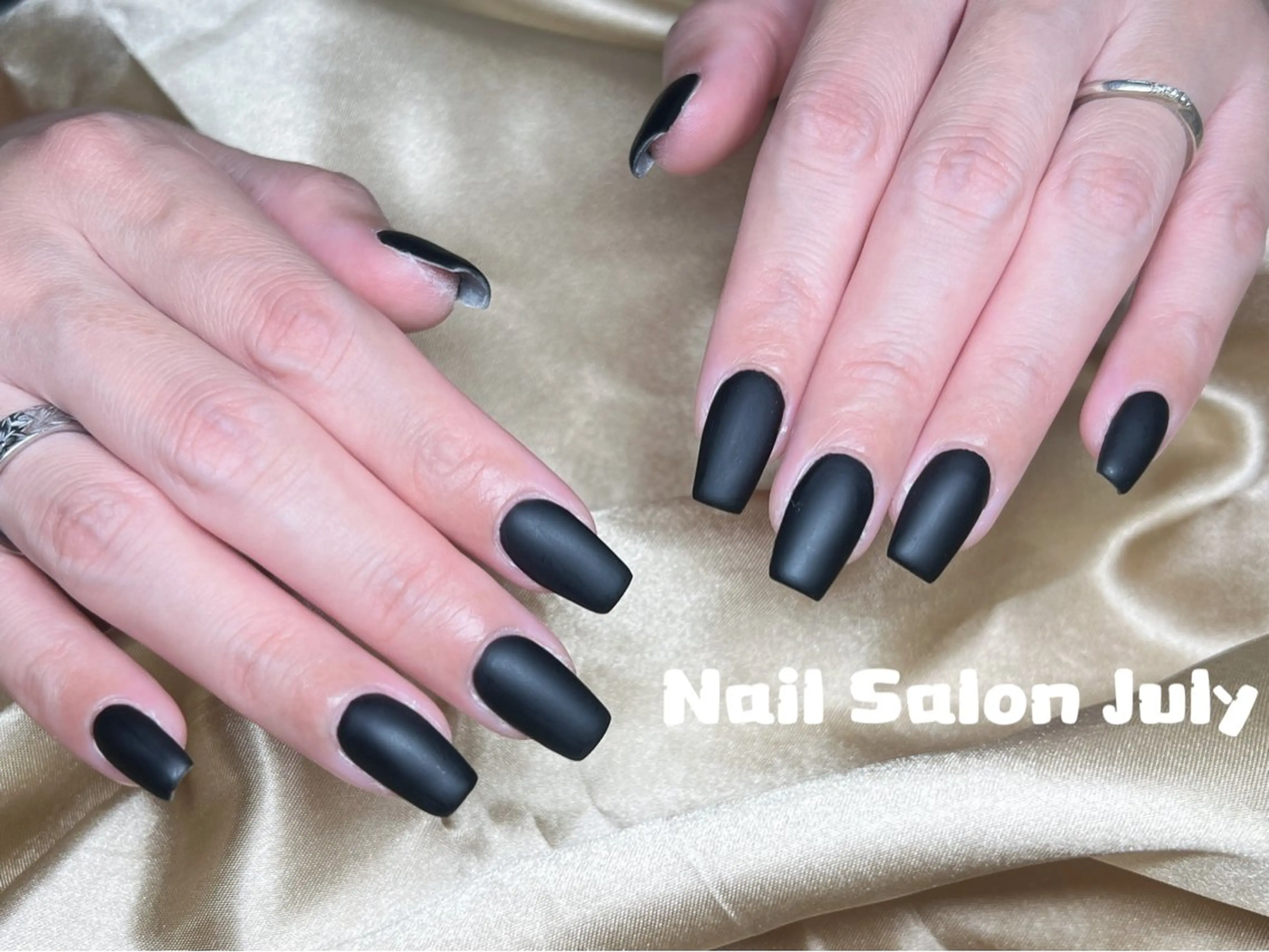 ネイル アートネイル オーロラネイル ジェルネイル ガーリー キラキラネイル ハンドネイル July Salonのネイルデザイン